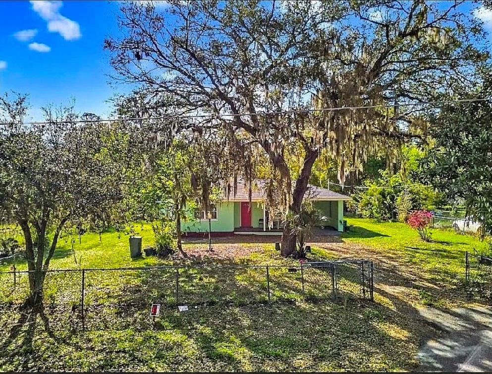 2220 NW 1ST AVENUE, Ocala, FL 34475 2220 NW 1ST AVENUE, Ocala, FL 34475