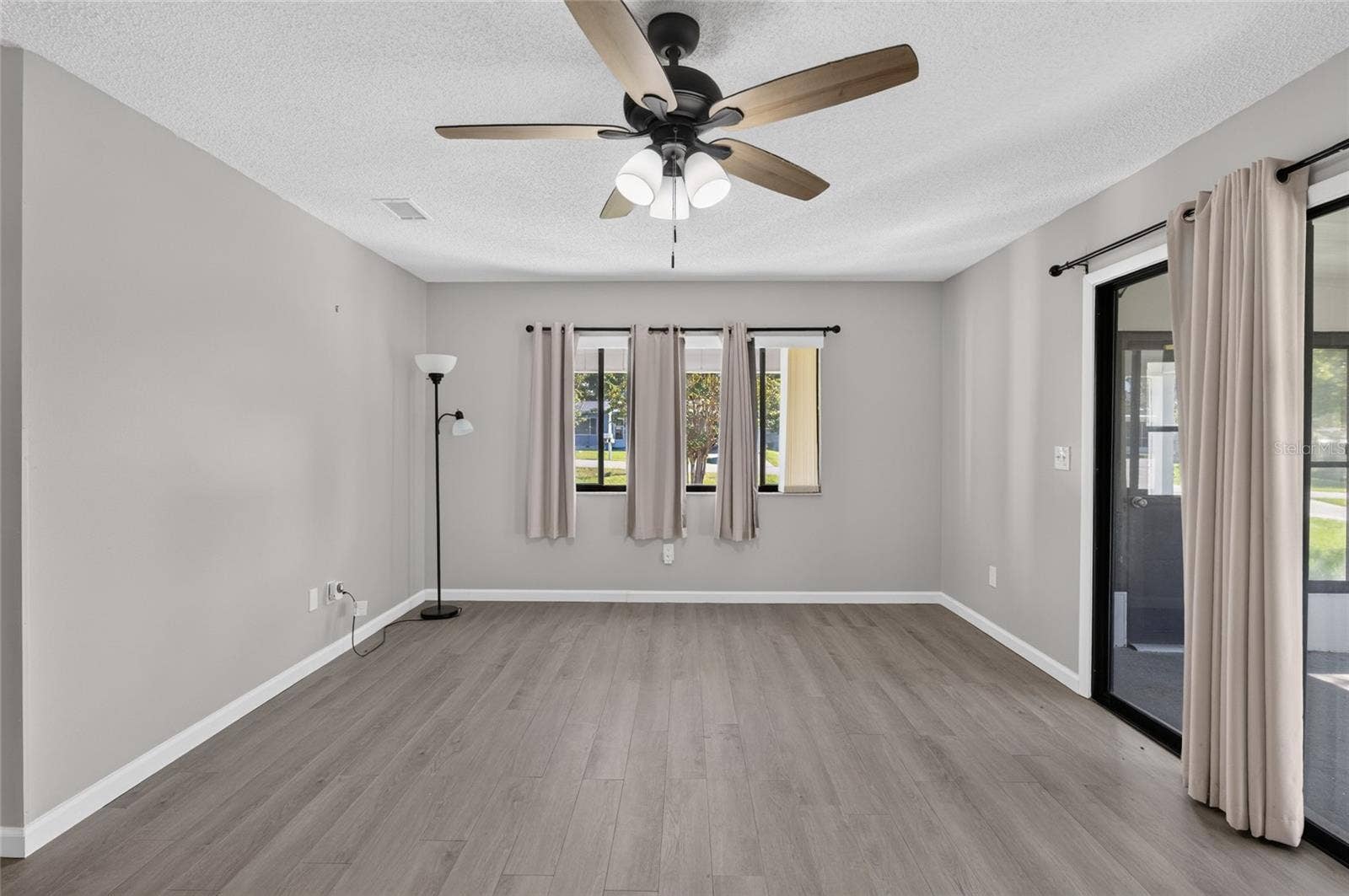 10182 SW 87TH TERRACE, Ocala, FL 34481