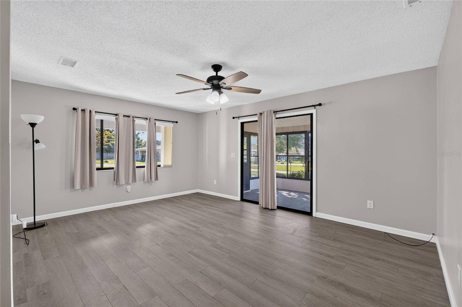 10182 SW 87TH TERRACE, Ocala, FL 34481
