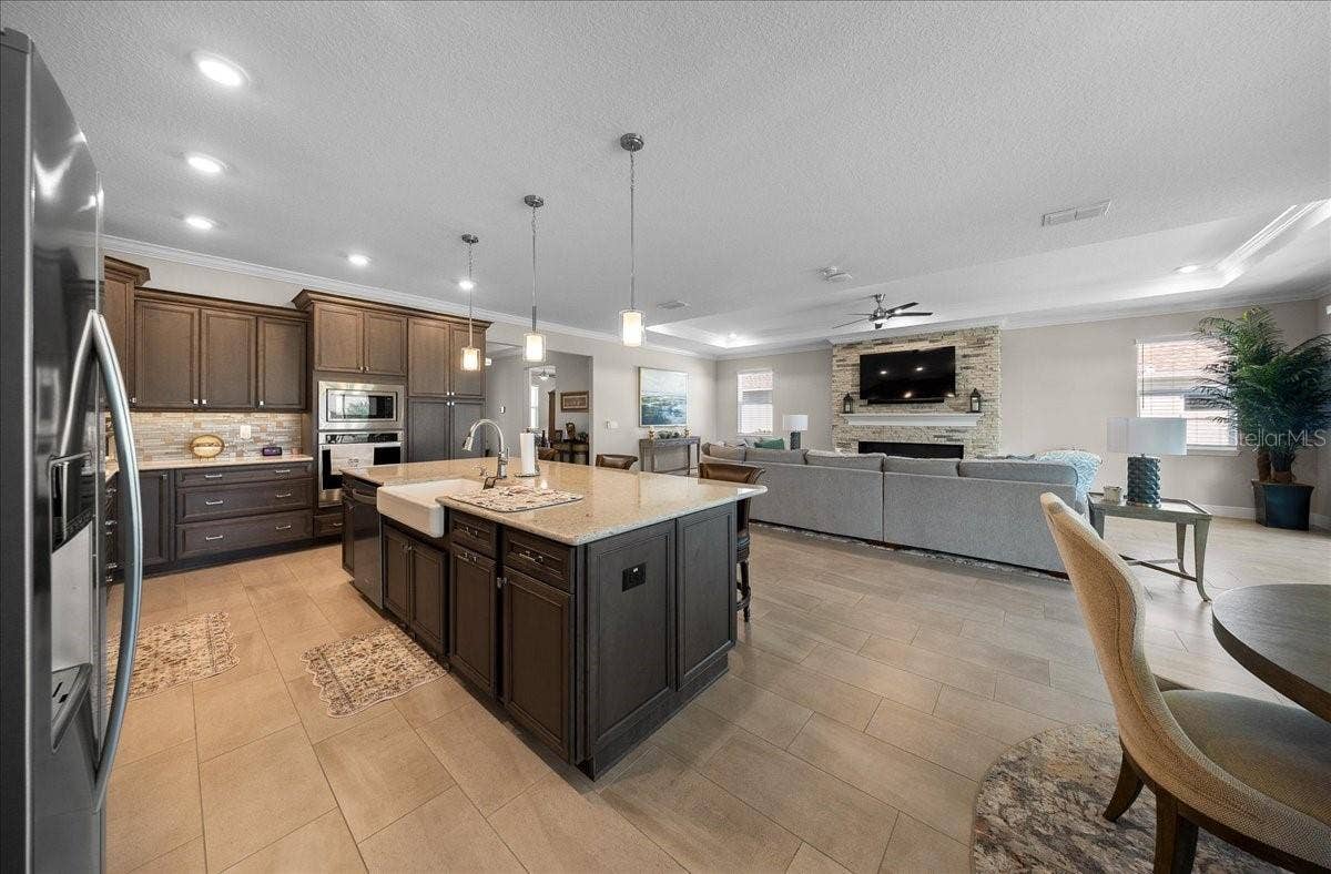 8361 SW 97TH AVENUE, Ocala, FL 34481 8361 SW 97TH AVENUE, Ocala, FL 34481