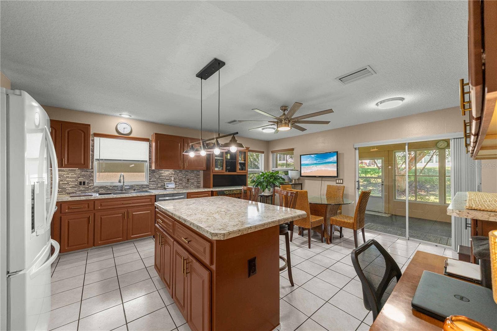 4165 N STEWART WAY, Beverly Hills, FL 34465 4165 N STEWART WAY, Beverly Hills, FL 34465