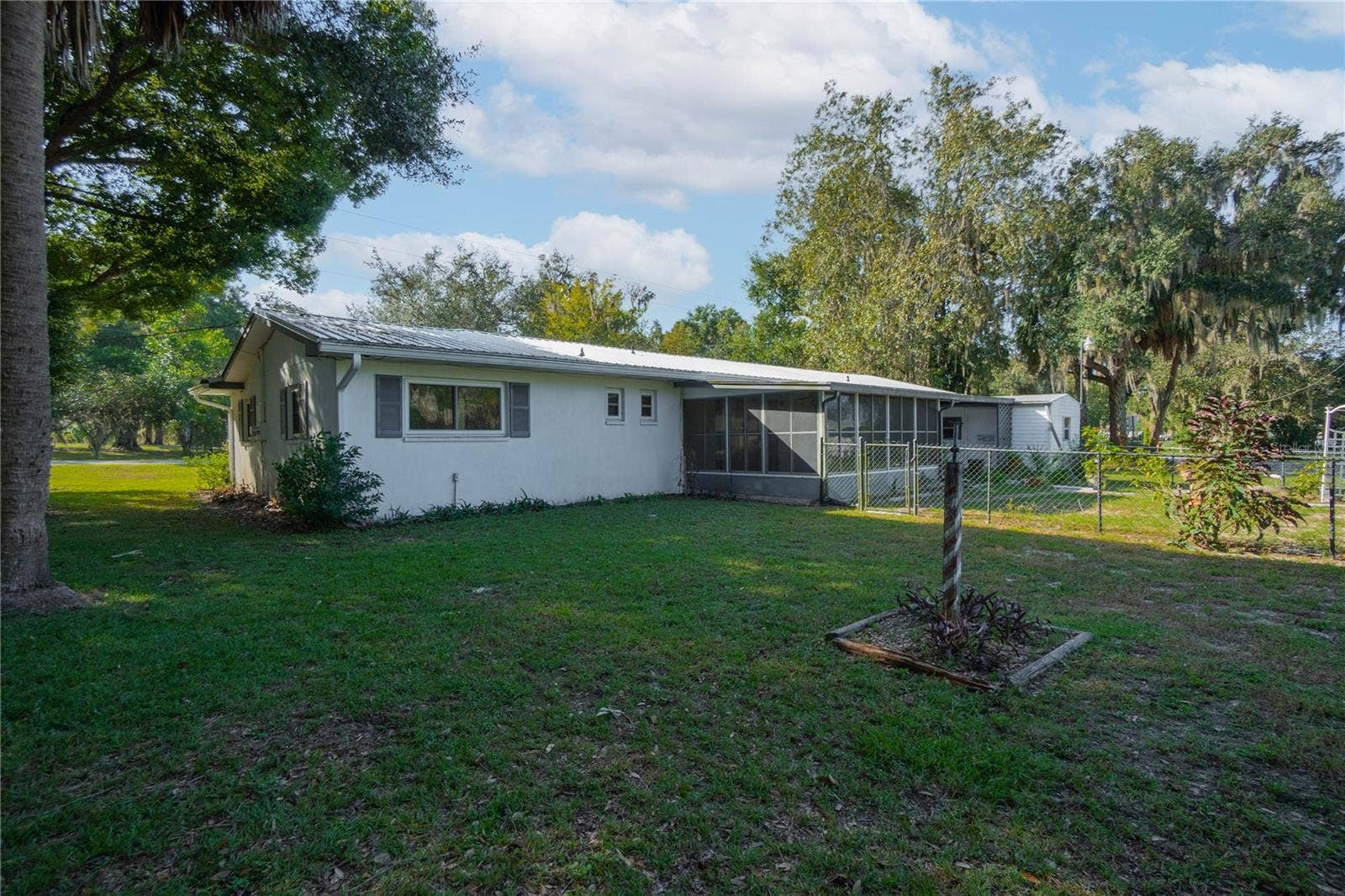 8621 E GOSPEL ISLAND ROAD, Inverness, FL 34450 8621 E GOSPEL ISLAND ROAD, Inverness, FL 34450