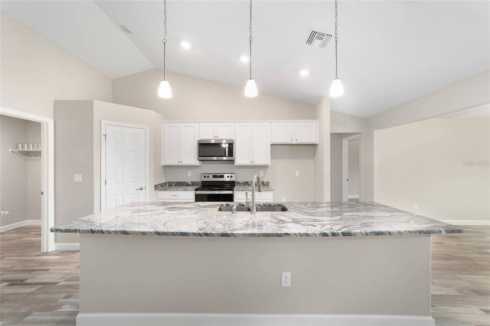 8438 SW 134TH AVENUE, Dunnellon, FL 34432 8438 SW 134TH AVENUE, Dunnellon, FL 34432