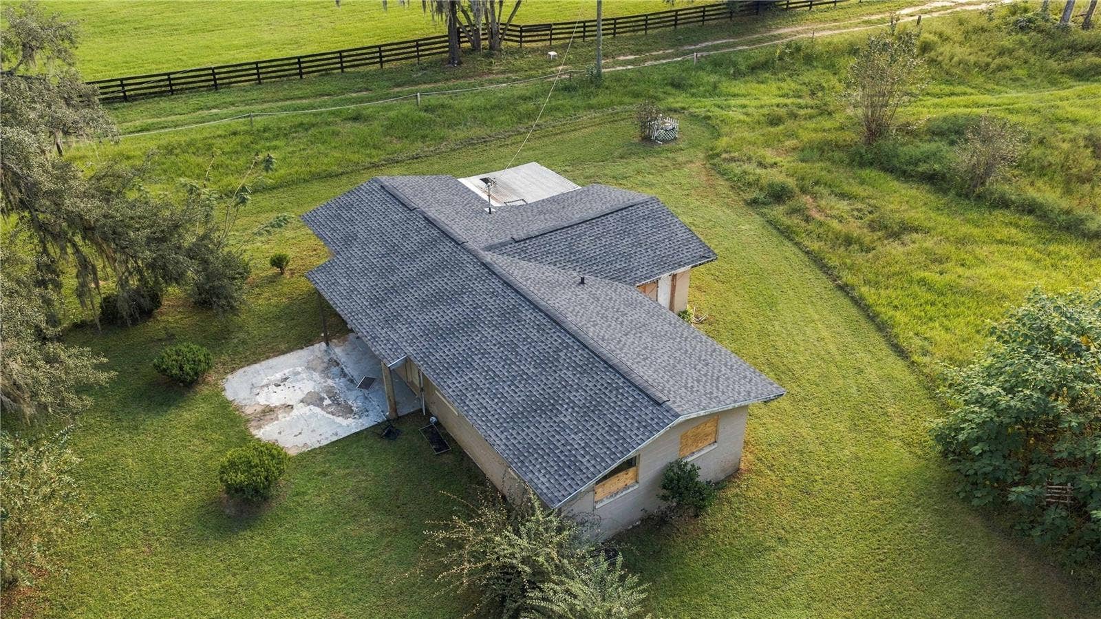 6404 SW 9 AVENUE, Ocala, FL 34471 6404 SW 9 AVENUE, Ocala, FL 34471