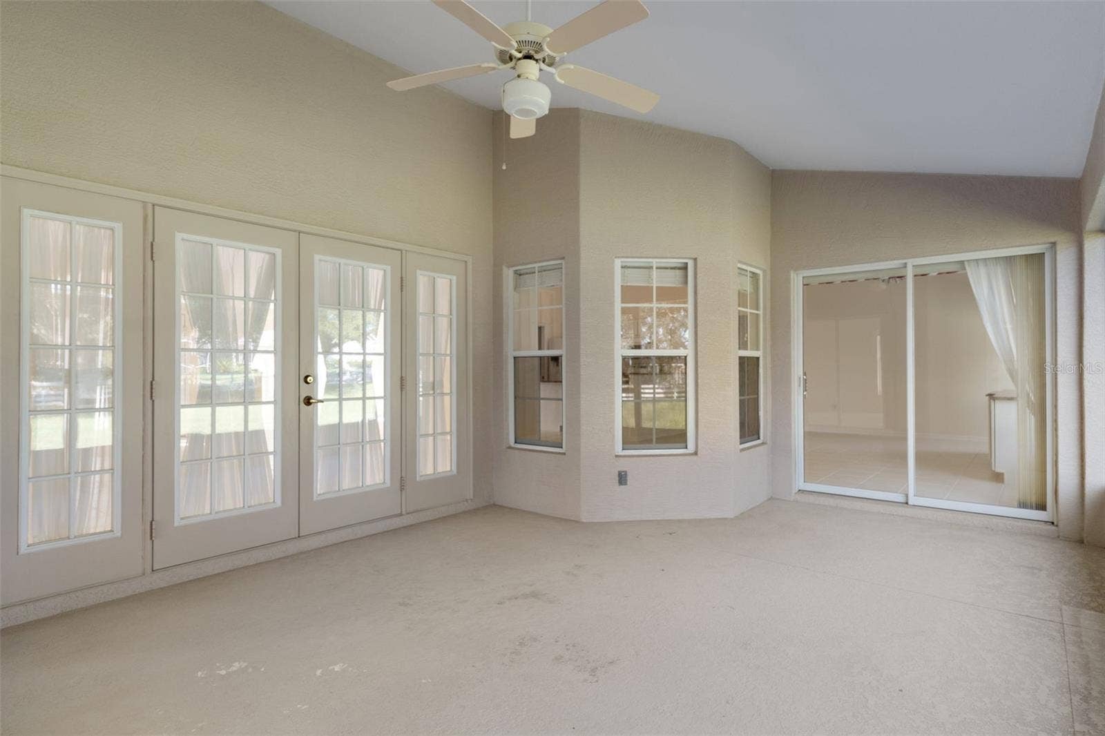 1144 E WHIRL AWAY CIRCLE, Inverness, FL 34453 1144 E WHIRL AWAY CIRCLE, Inverness, FL 34453