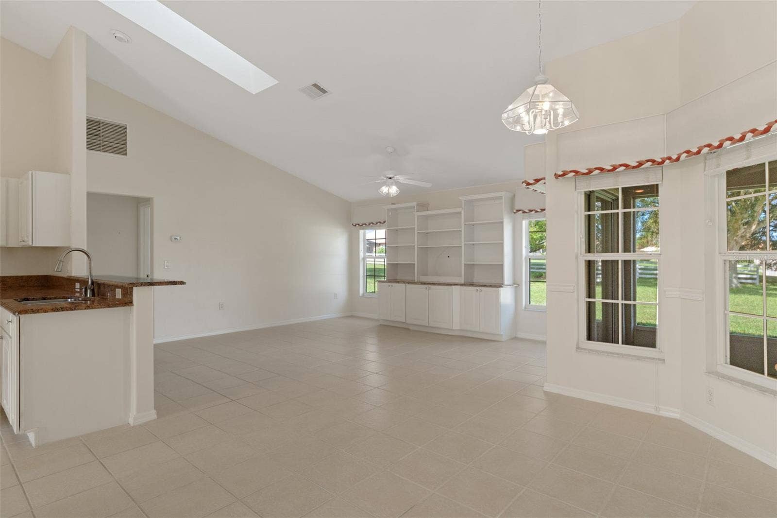 1144 E WHIRL AWAY CIRCLE, Inverness, FL 34453 1144 E WHIRL AWAY CIRCLE, Inverness, FL 34453