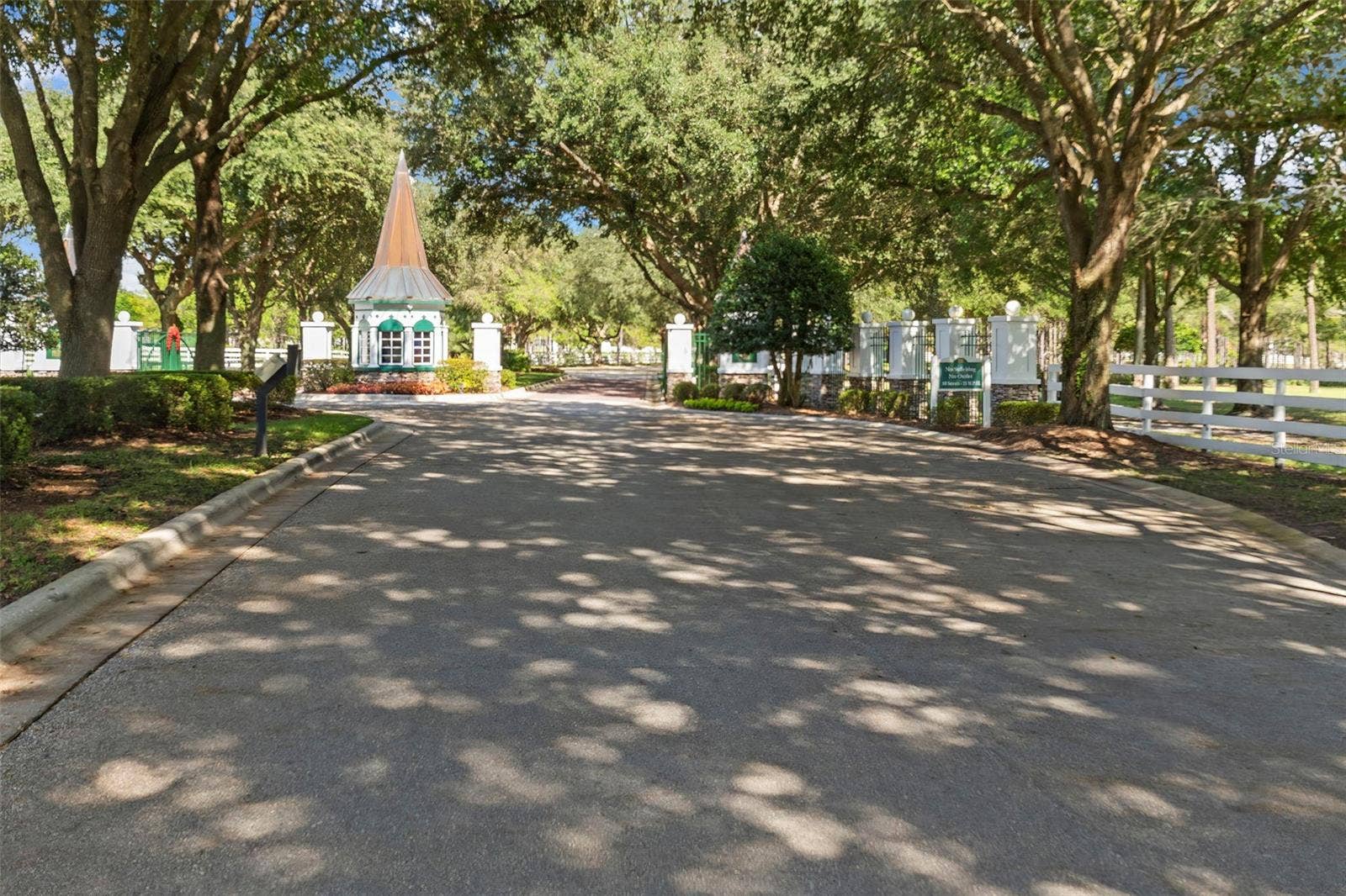 1144 E WHIRL AWAY CIRCLE, Inverness, FL 34453 1144 E WHIRL AWAY CIRCLE, Inverness, FL 34453
