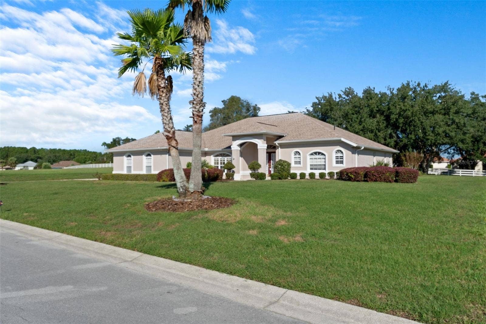 1144 E WHIRL AWAY CIRCLE, Inverness, FL 34453 1144 E WHIRL AWAY CIRCLE, Inverness, FL 34453