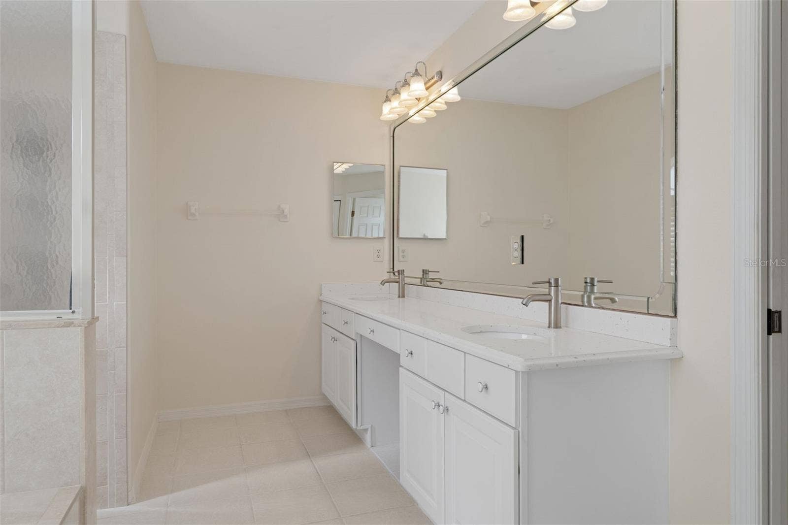 1144 E WHIRL AWAY CIRCLE, Inverness, FL 34453 1144 E WHIRL AWAY CIRCLE, Inverness, FL 34453