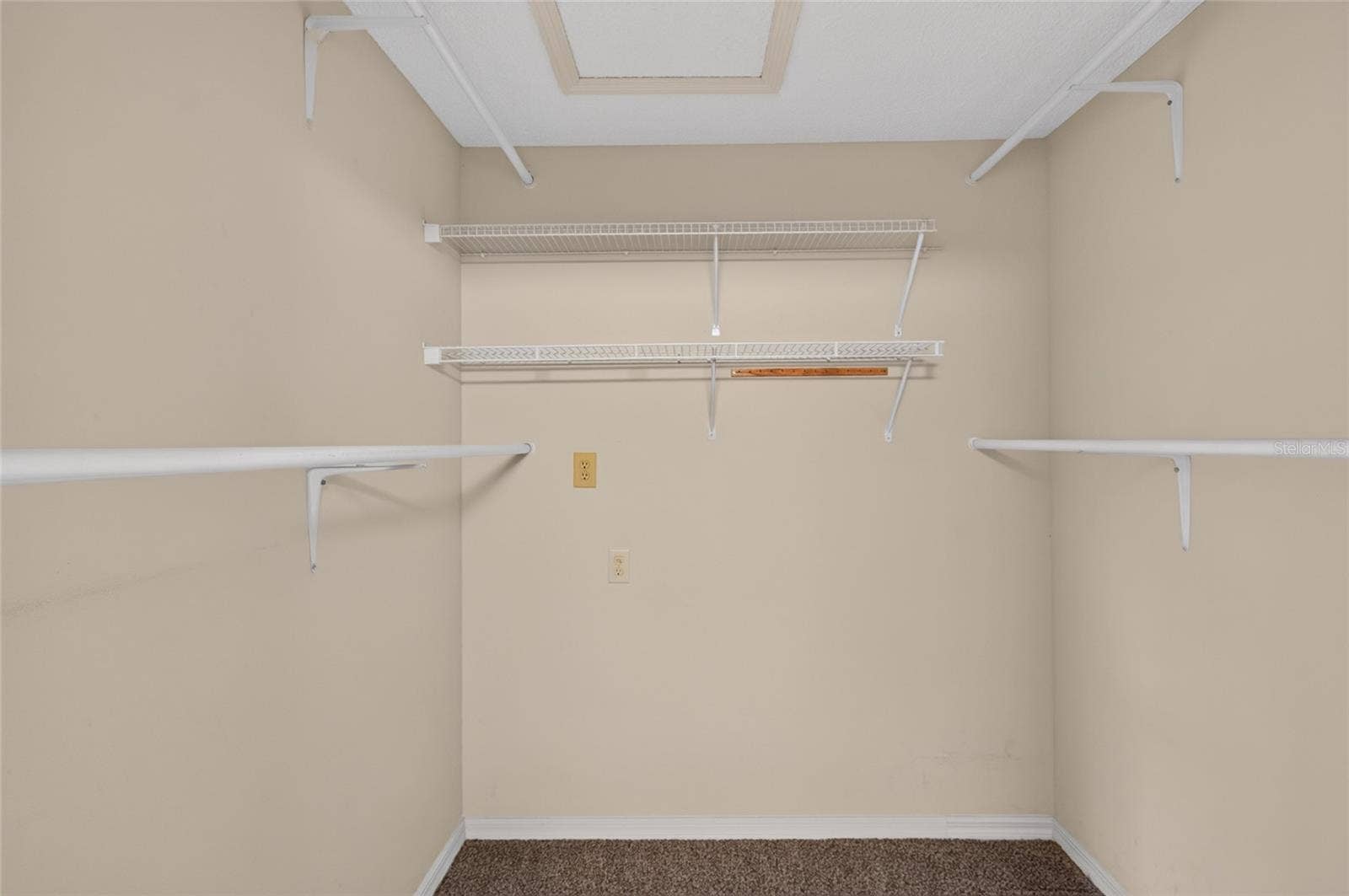 3331 ROANOKE STREET, The Villages, FL 32162