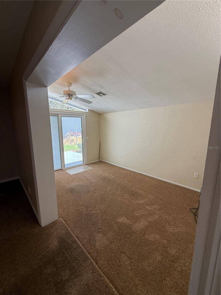 3800 E SILVER SPRINGS BOULEVARD, #10, Ocala, FL 34470 3800 E SILVER SPRINGS BOULEVARD, #10, Ocala, FL 34470