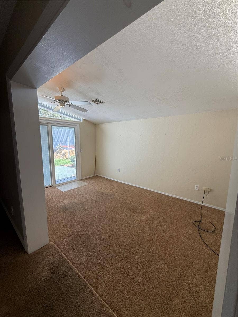 3800 E SILVER SPRINGS BOULEVARD, #10, Ocala, FL 34470 3800 E SILVER SPRINGS BOULEVARD, #10, Ocala, FL 34470