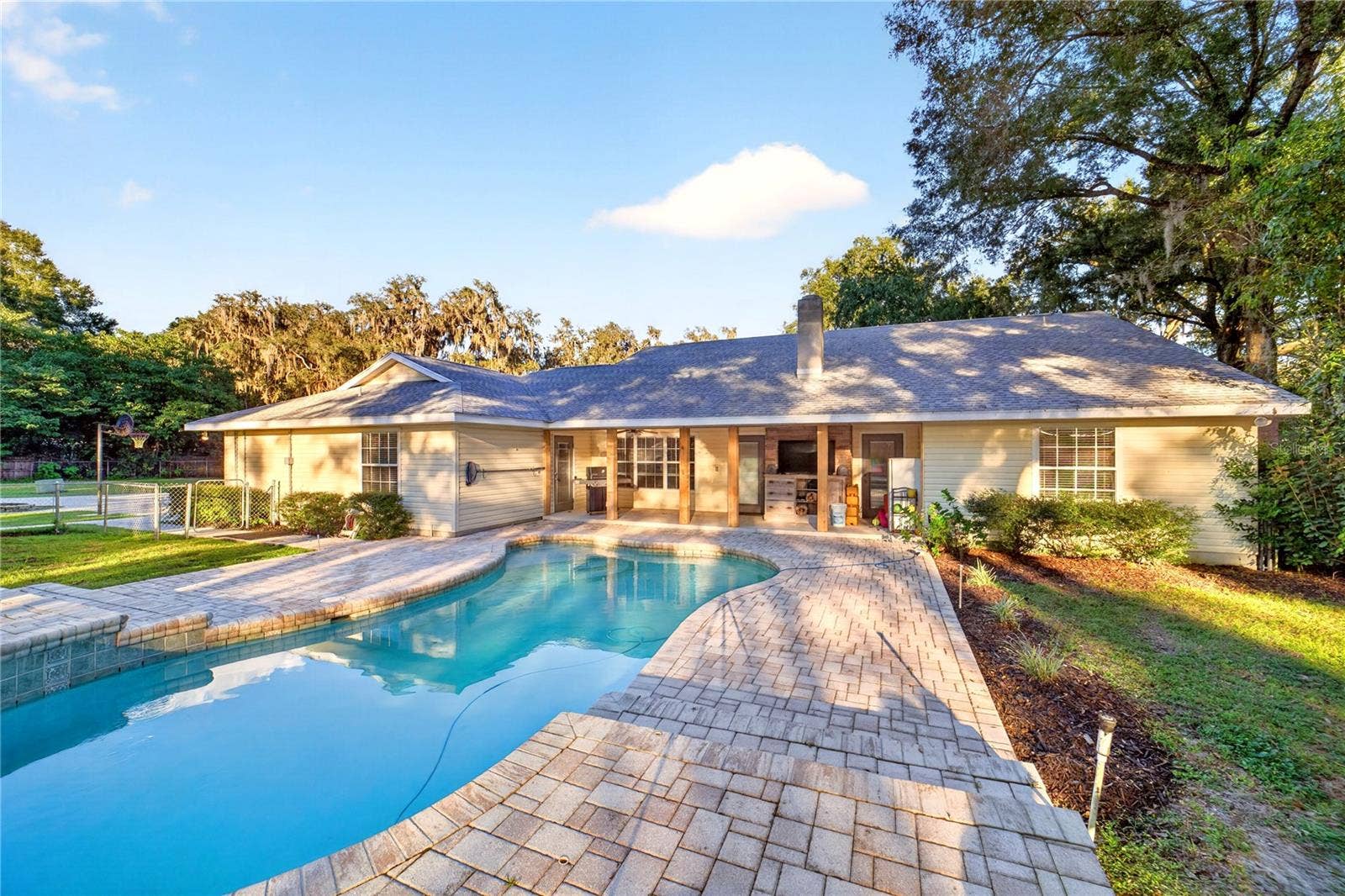 6410 NE 25TH AVENUE, Ocala, FL 34479 Back Porch/Pool Area