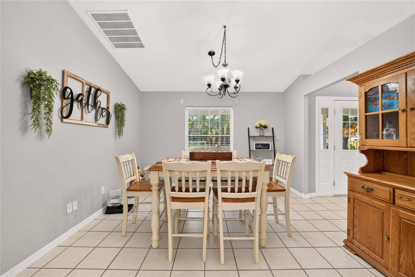 6410 NE 25TH AVENUE, Ocala, FL 34479 Formal Dining Room
