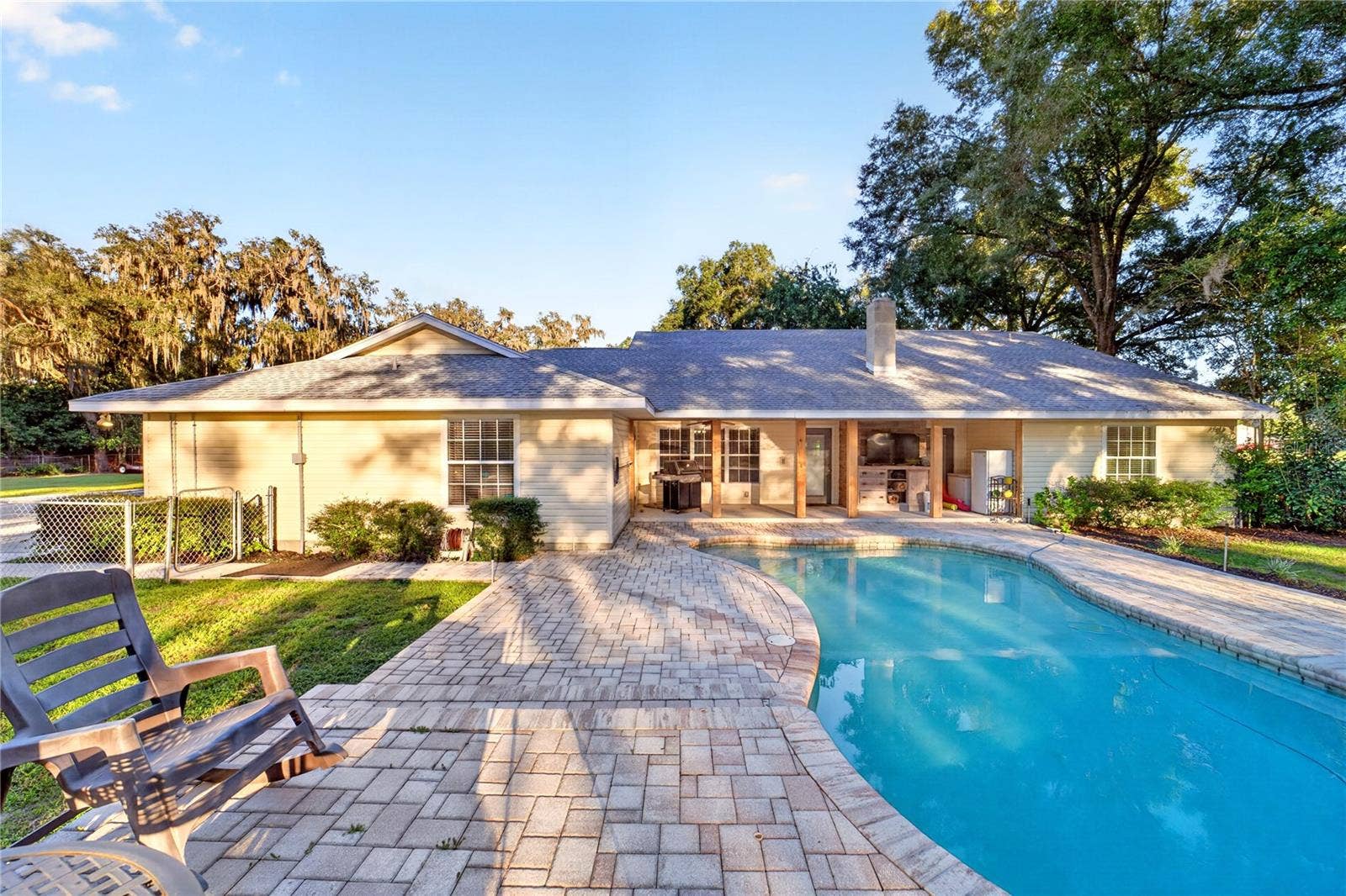 6410 NE 25TH AVENUE, Ocala, FL 34479 Back Porch/Pool Area