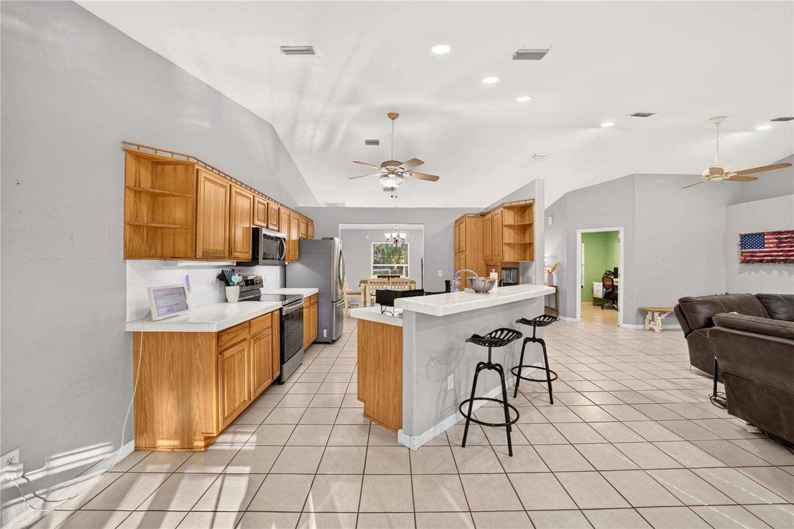 6410 NE 25TH AVENUE, Ocala, FL 34479 Kitchen