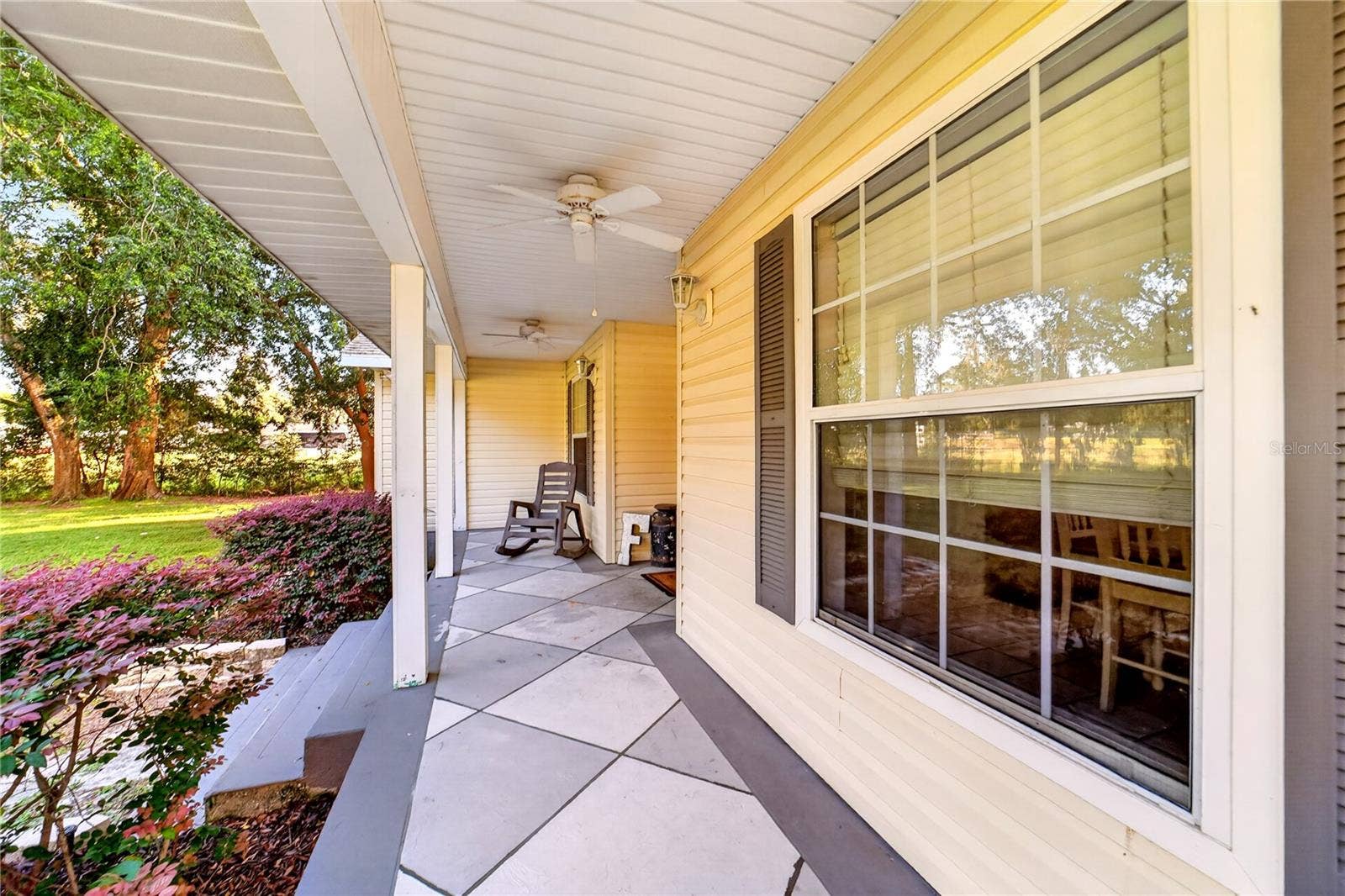 6410 NE 25TH AVENUE, Ocala, FL 34479 Front Porch