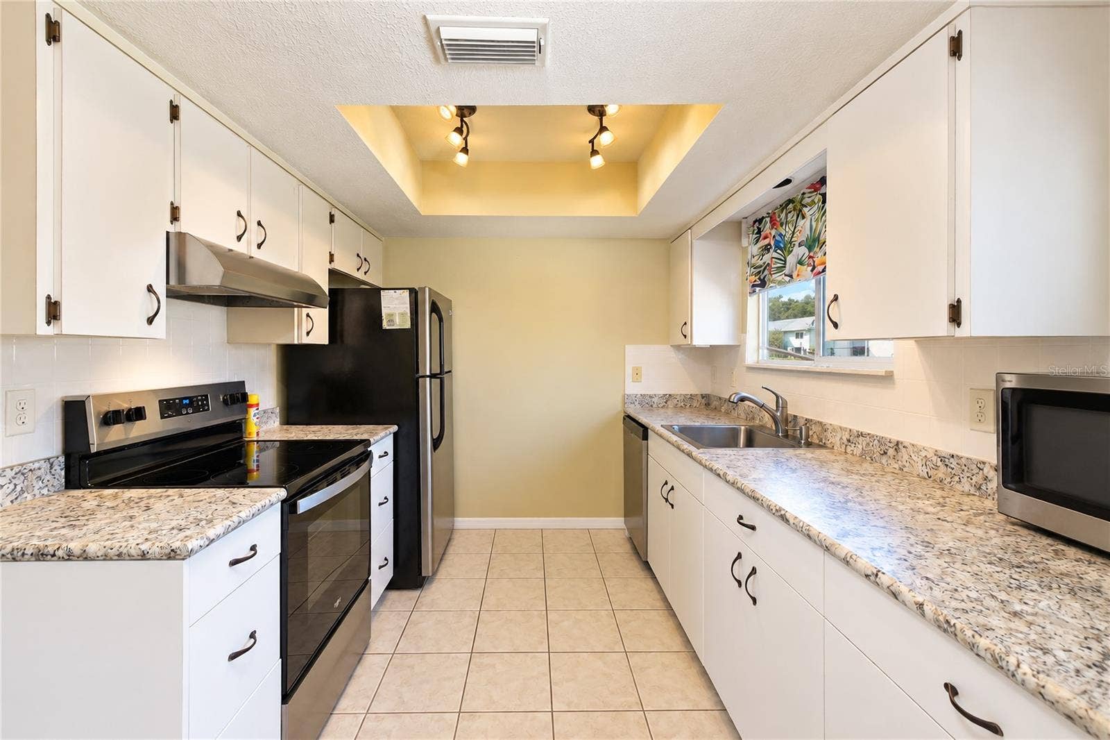 8169 SW 108TH LANE ROAD, Ocala, FL 34481 Stainless Steel Appliances