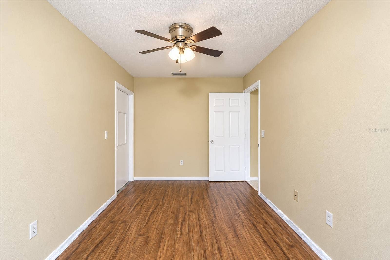 8169 SW 108TH LANE ROAD, Ocala, FL 34481 Bonus room, den, office, etc.