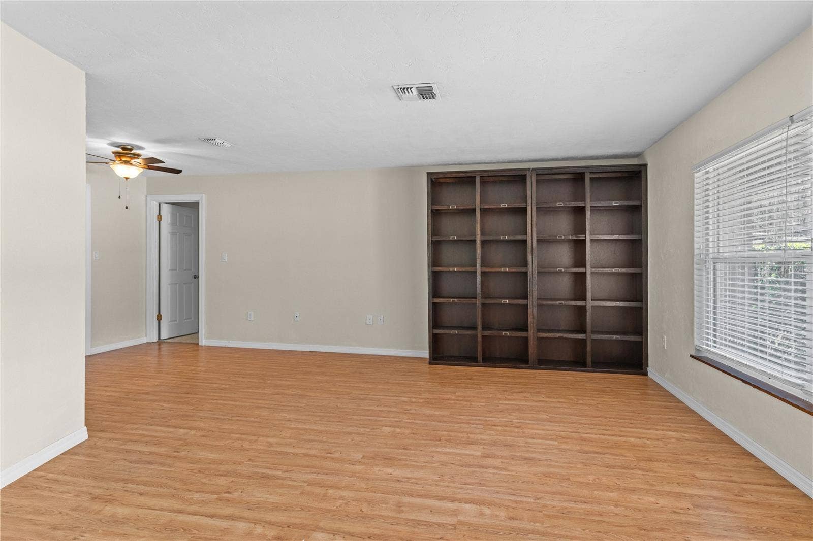 5512 W PINE CIRCLE, Crystal River, FL 34429 5512 W PINE CIRCLE, Crystal River, FL 34429