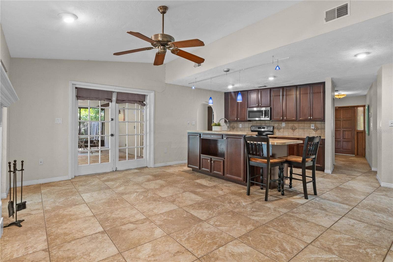 5512 W PINE CIRCLE, Crystal River, FL 34429 5512 W PINE CIRCLE, Crystal River, FL 34429