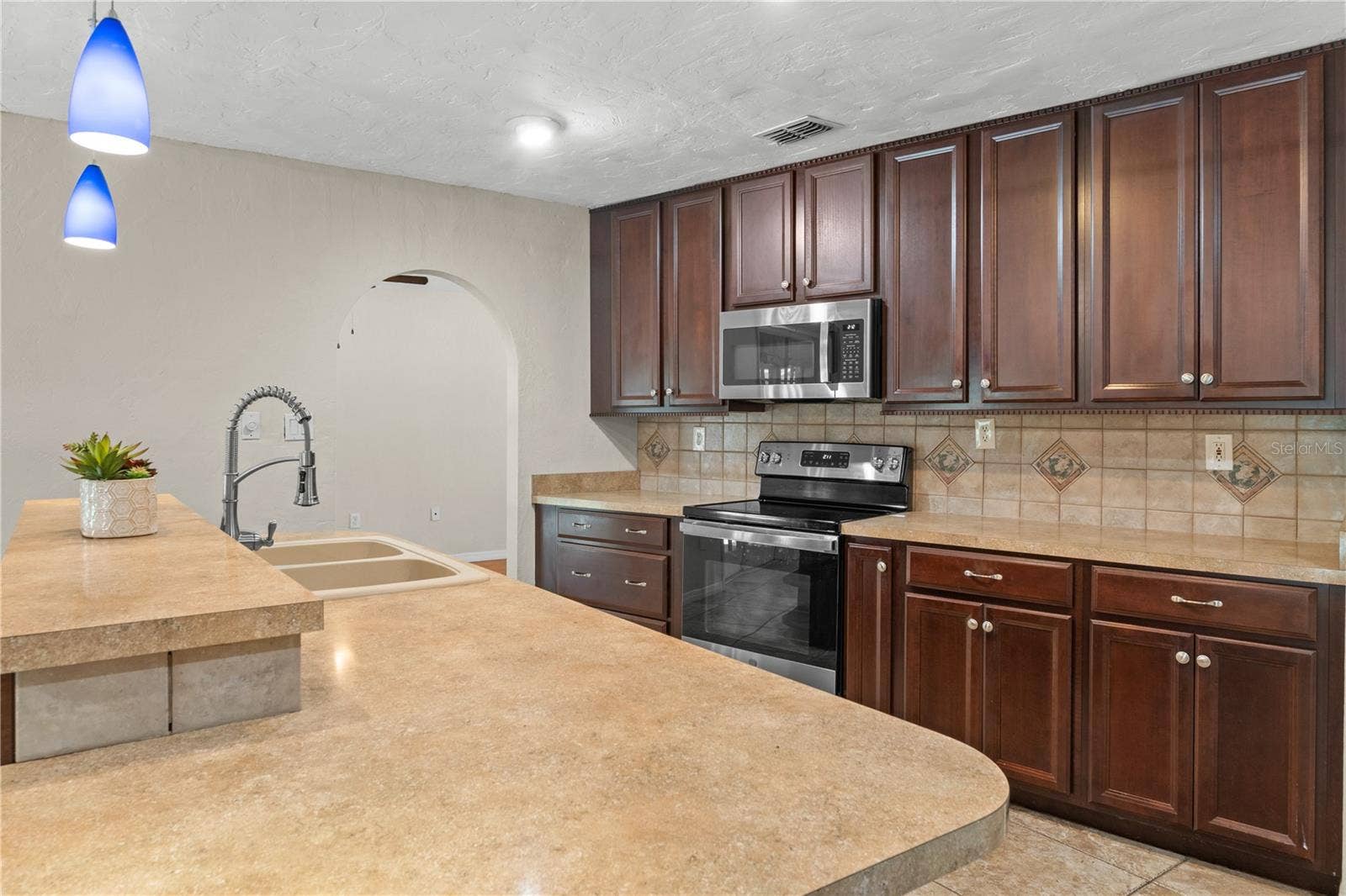 5512 W PINE CIRCLE, Crystal River, FL 34429 5512 W PINE CIRCLE, Crystal River, FL 34429