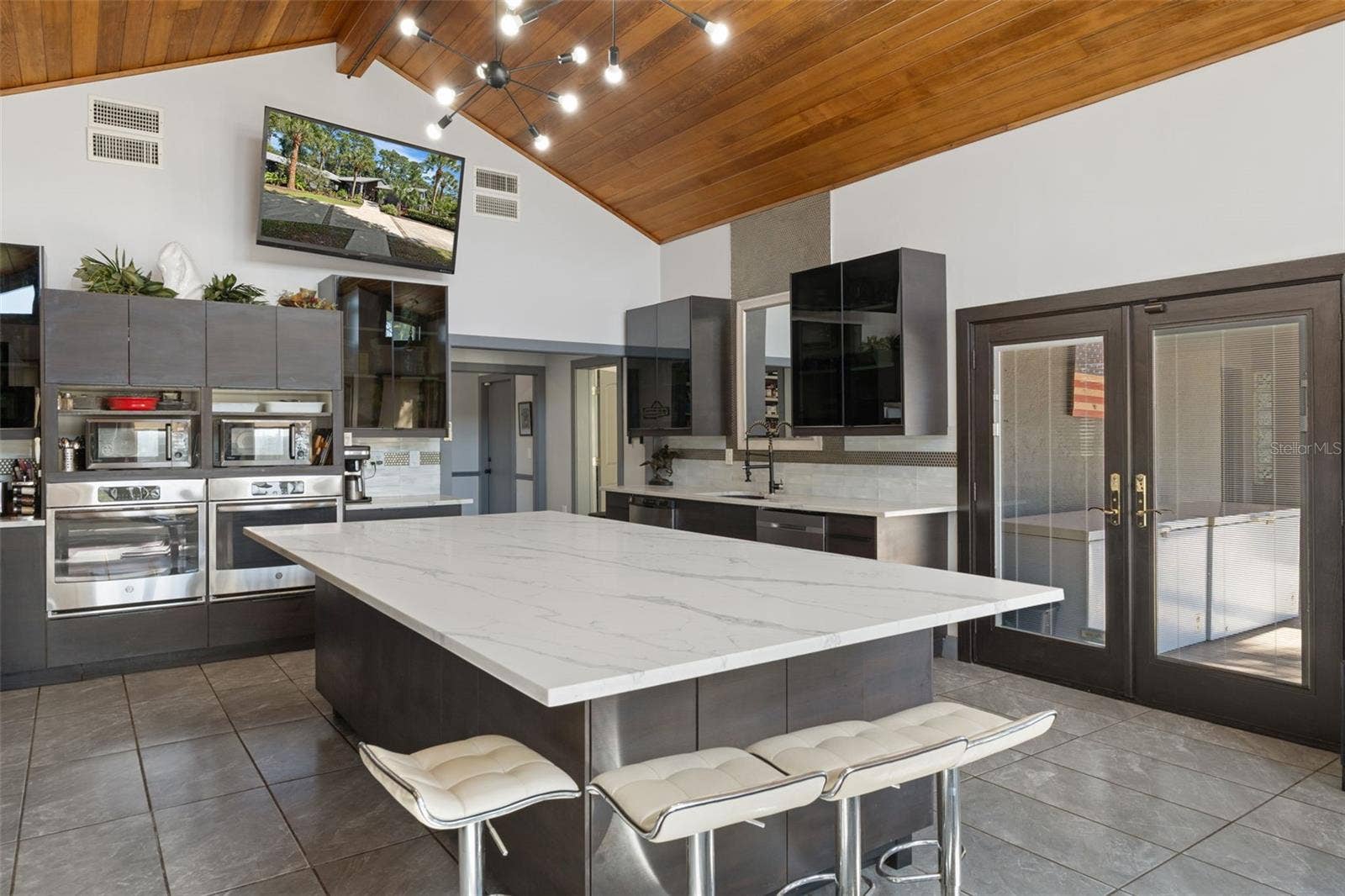 Gourmet Kitchen