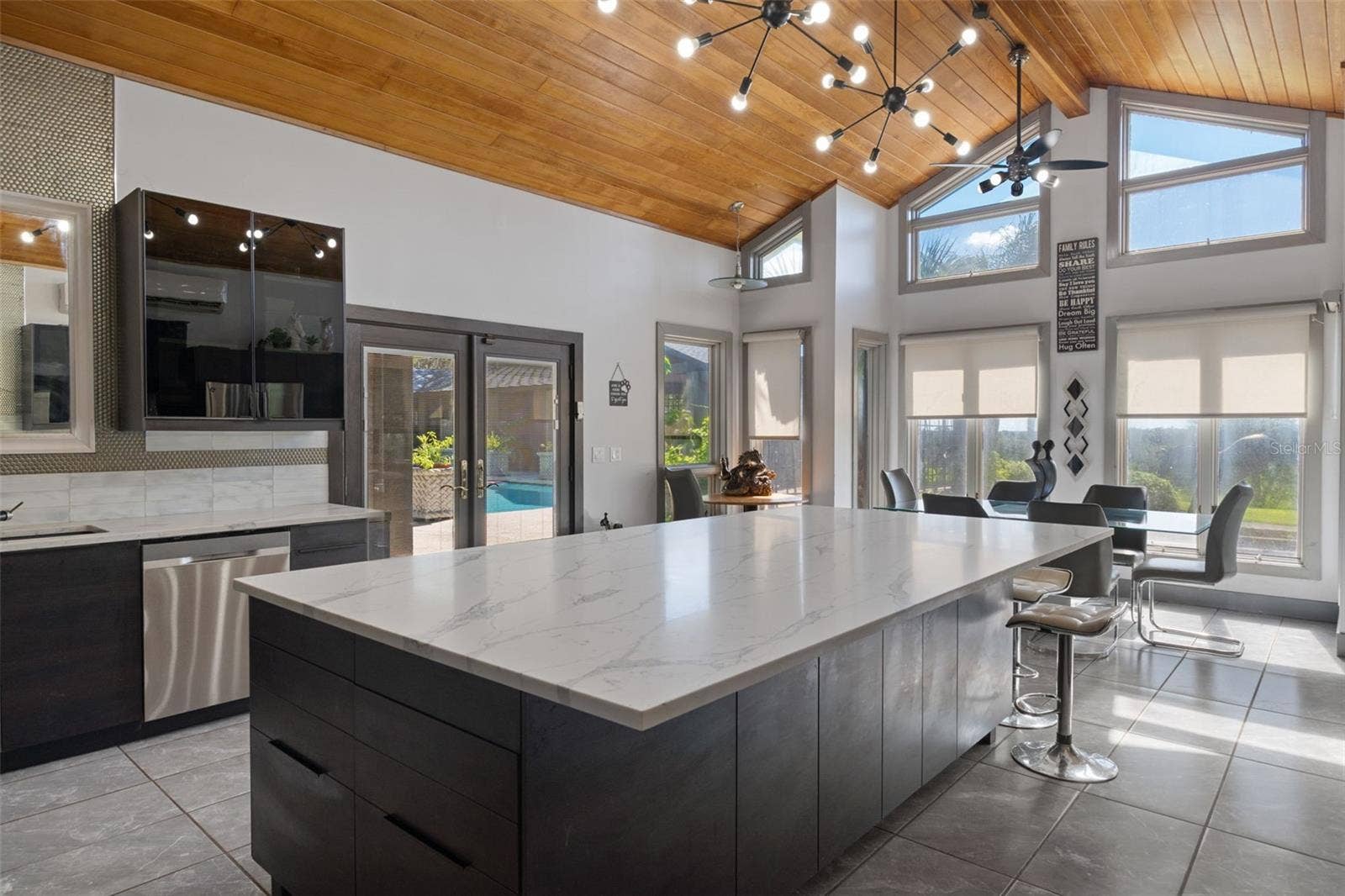 Gourmet Kitchen