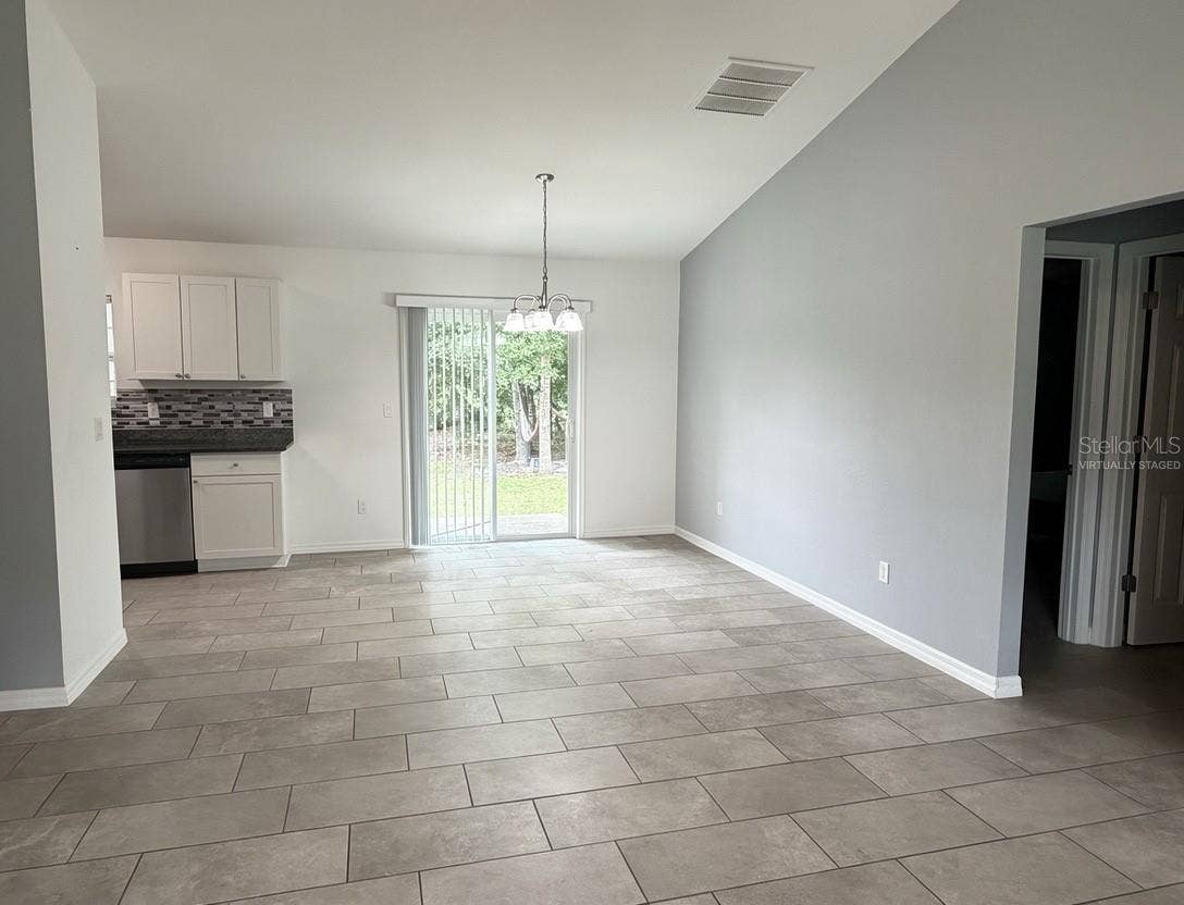 29 WATER COURSE, Ocala, FL 34472 Dining room (virtually staged)