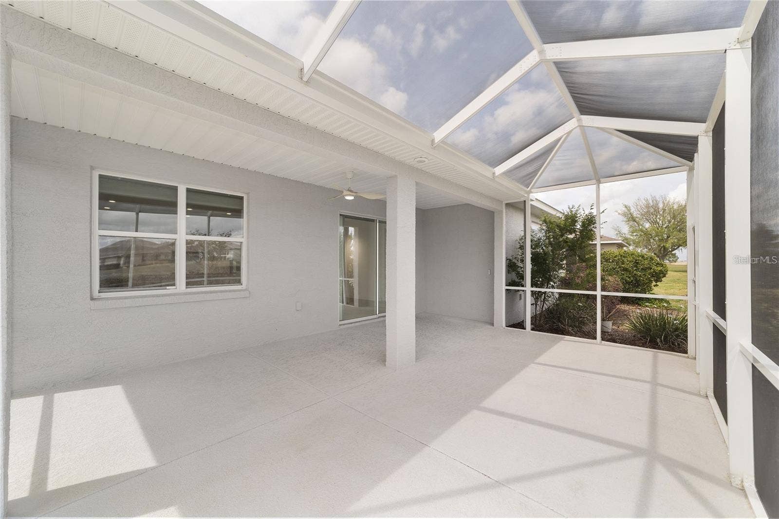 9979 SW 88TH LOOP, Ocala, FL 34481 Caged Lanai #2