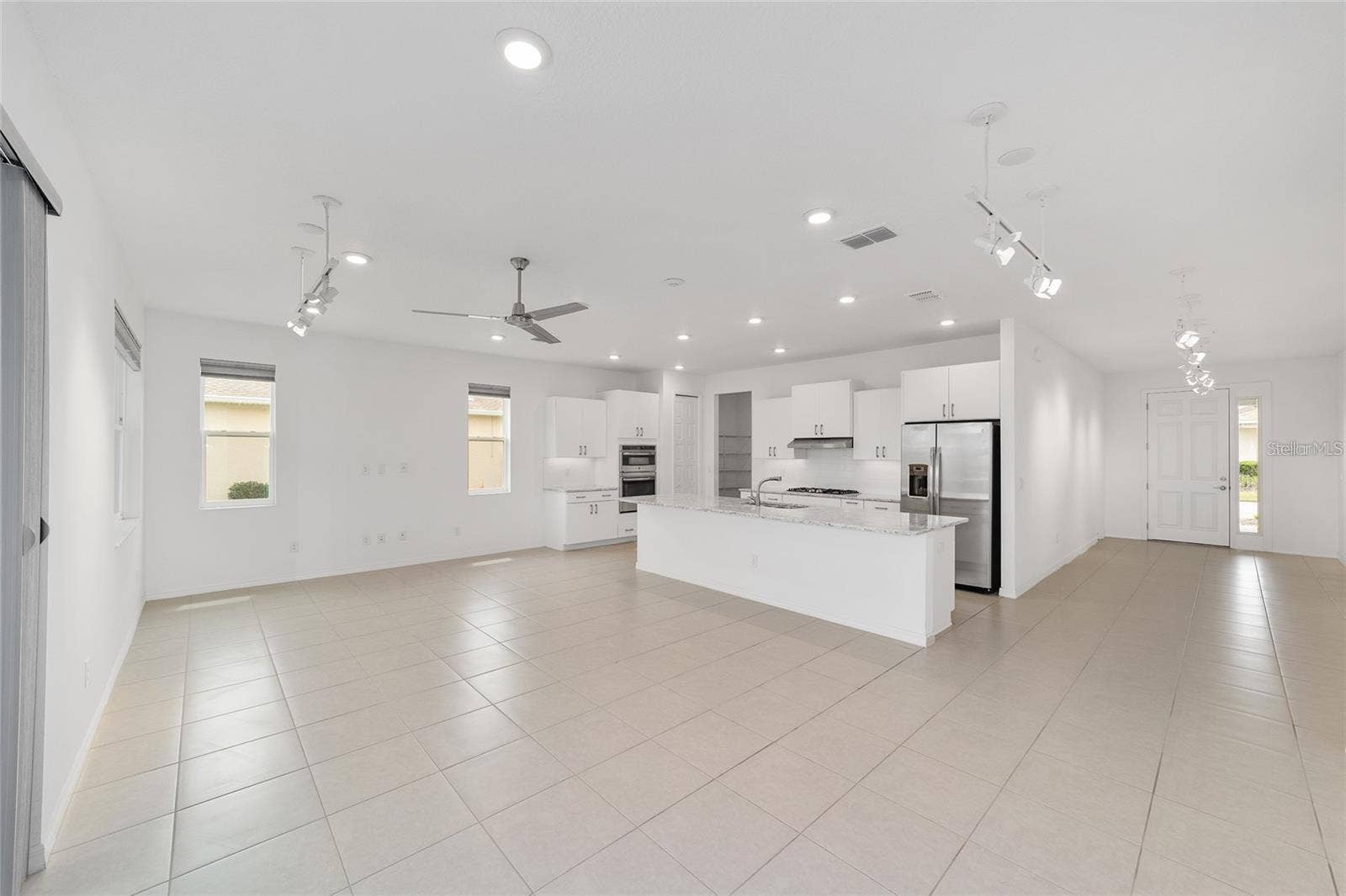 9979 SW 88TH LOOP, Ocala, FL 34481 Kitchen #3