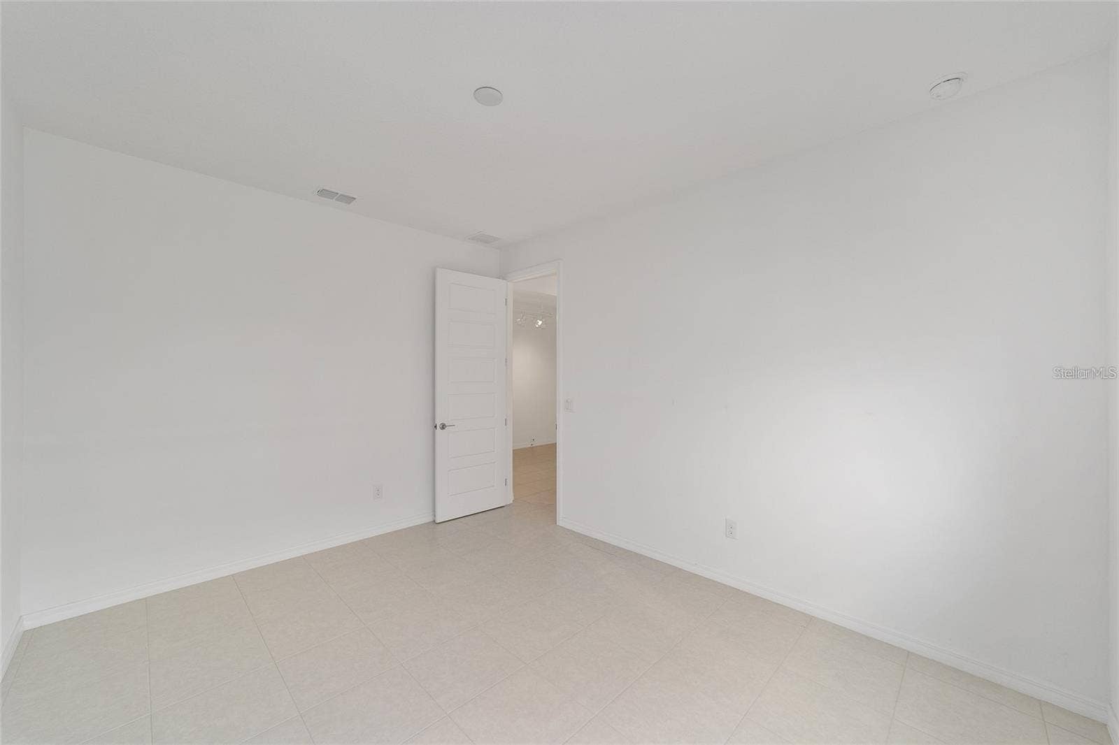 9979 SW 88TH LOOP, Ocala, FL 34481 Primary #2