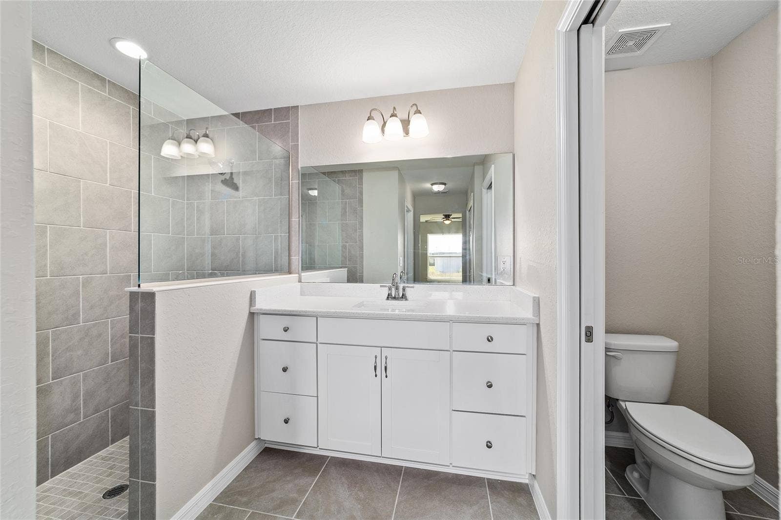 14816 SE 112TH PLACE, Ocklawaha, FL 32179 14816 SE 112TH PLACE, Ocklawaha, FL 32179