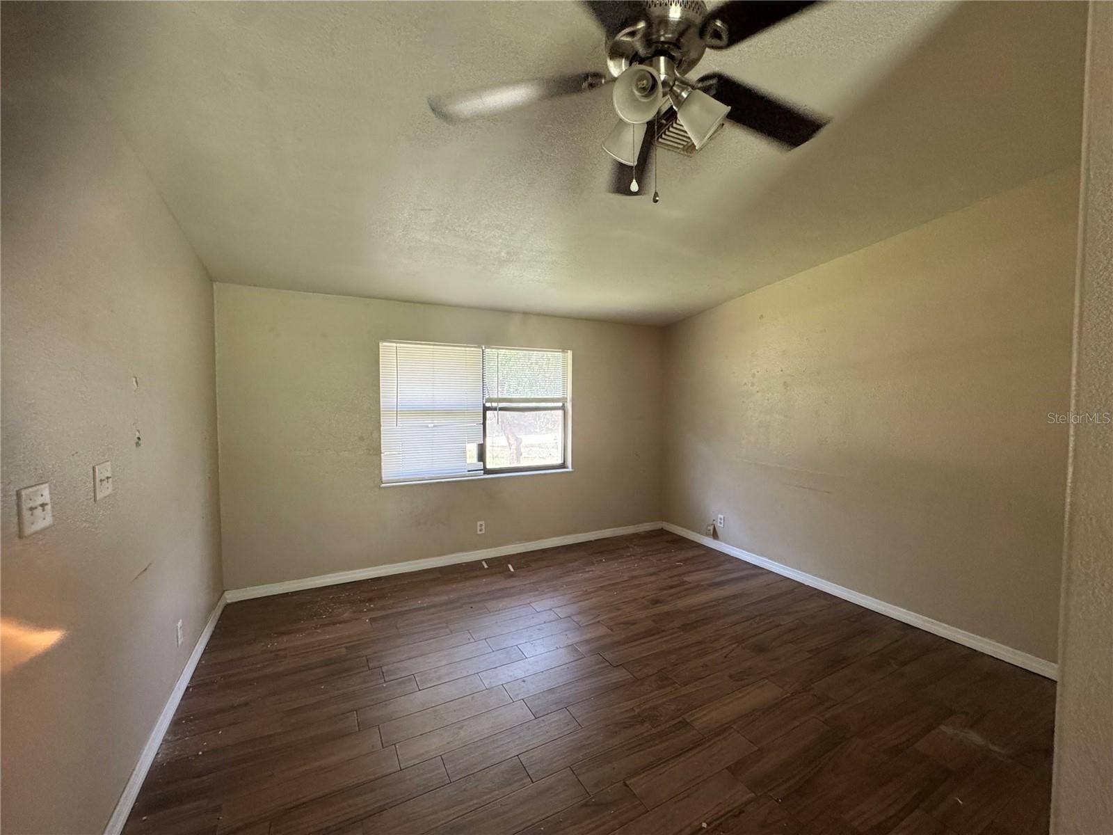 2615 SW 157TH COURT, Ocala, FL 34481 2615 SW 157TH COURT, Ocala, FL 34481