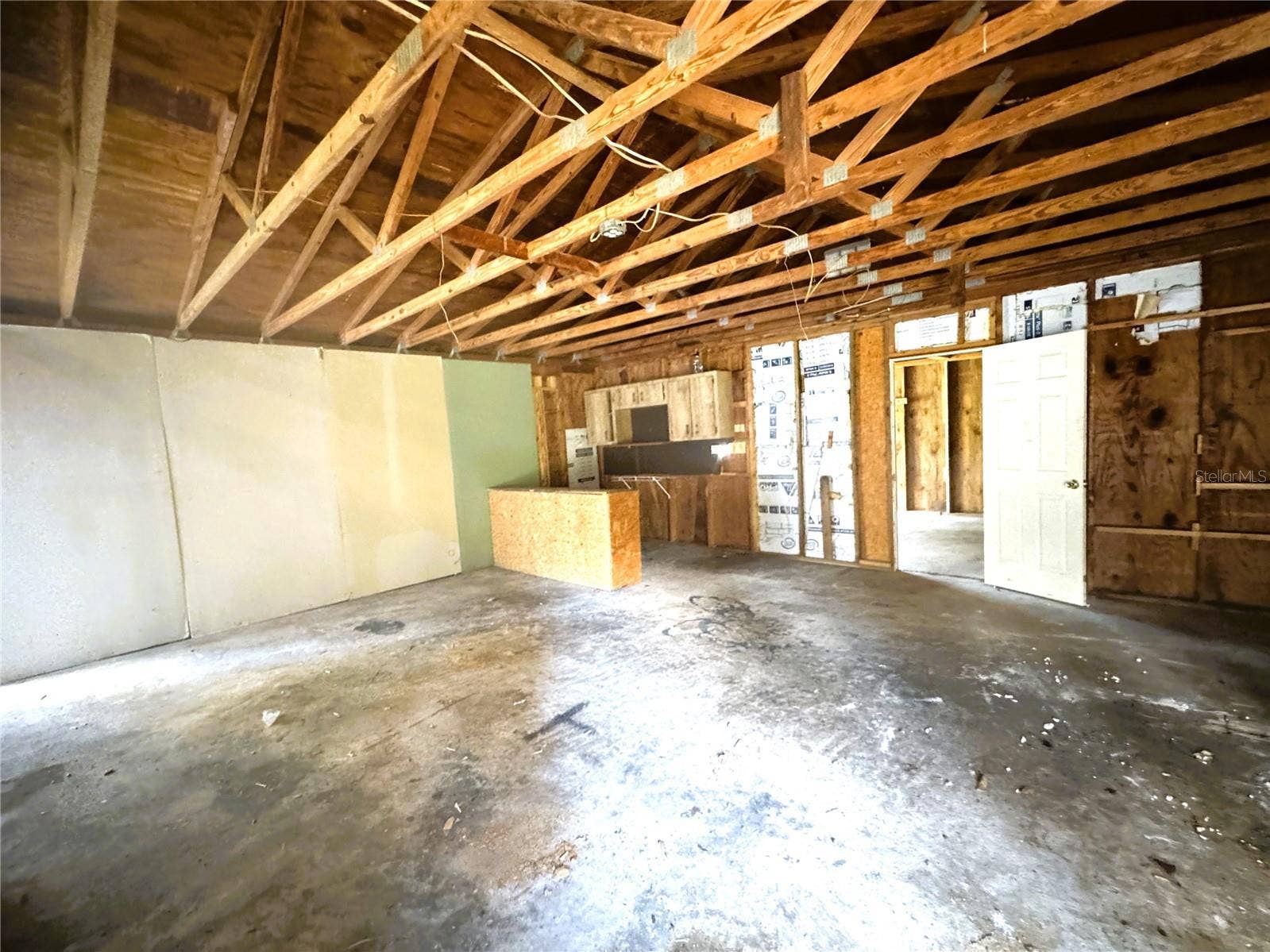 2615 SW 157TH COURT, Ocala, FL 34481 2615 SW 157TH COURT, Ocala, FL 34481