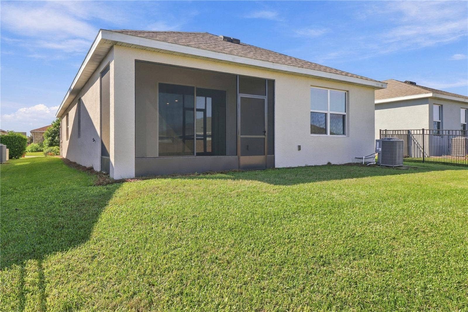 5541 NW 40TH LOOP, Ocala, FL 34482 5541 NW 40TH LOOP, Ocala, FL 34482