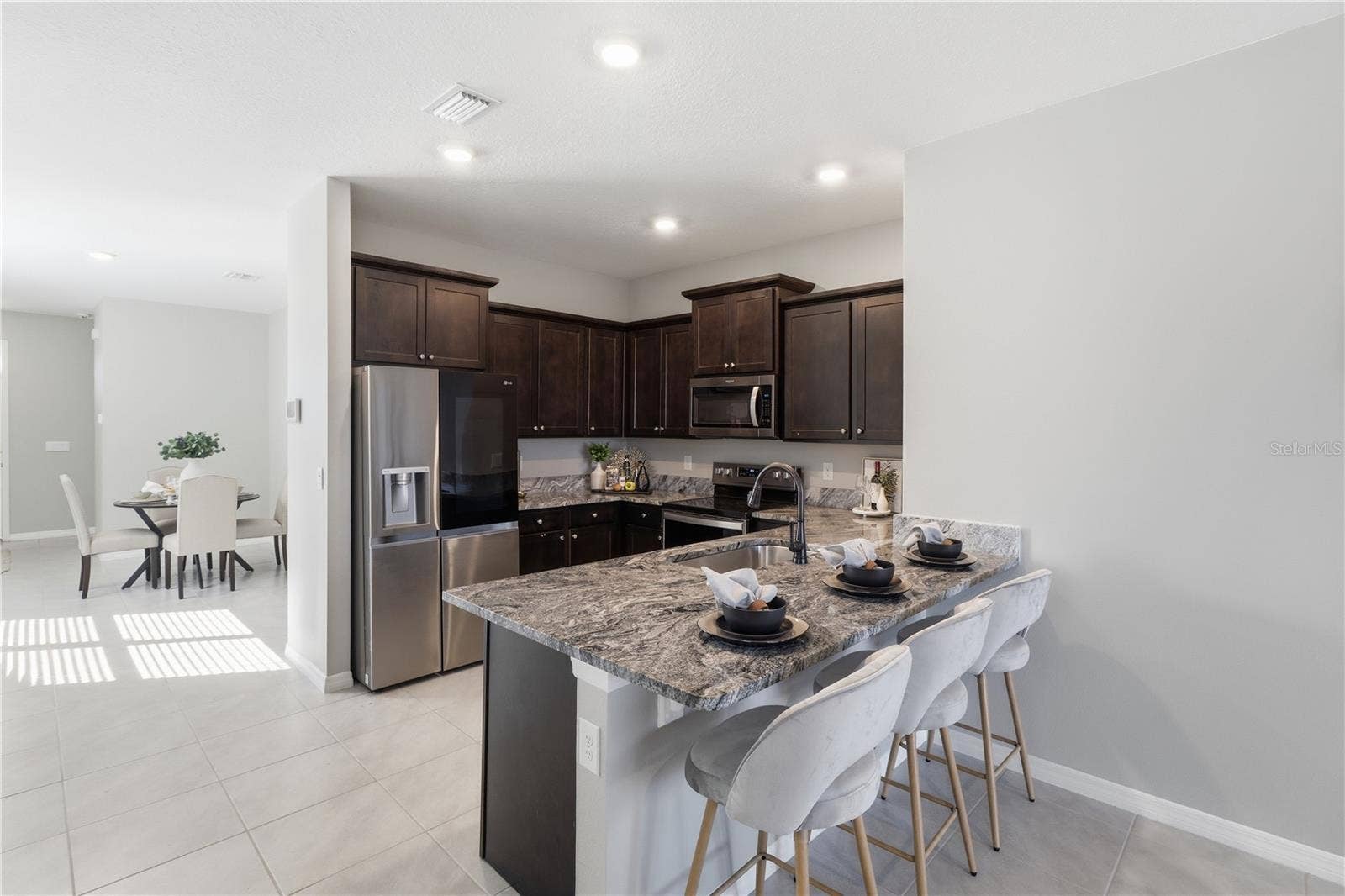 5541 NW 40TH LOOP, Ocala, FL 34482 5541 NW 40TH LOOP, Ocala, FL 34482