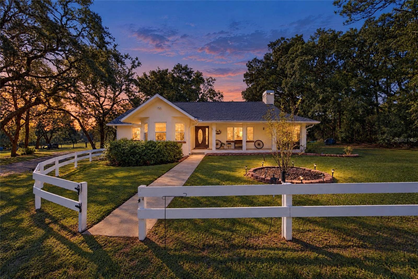 2702 E POSSUM COURT, Inverness, FL 34452