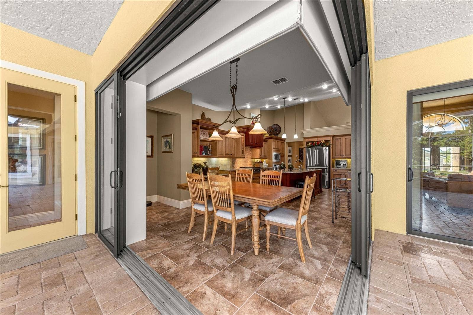 Fully opening sliding glass doors