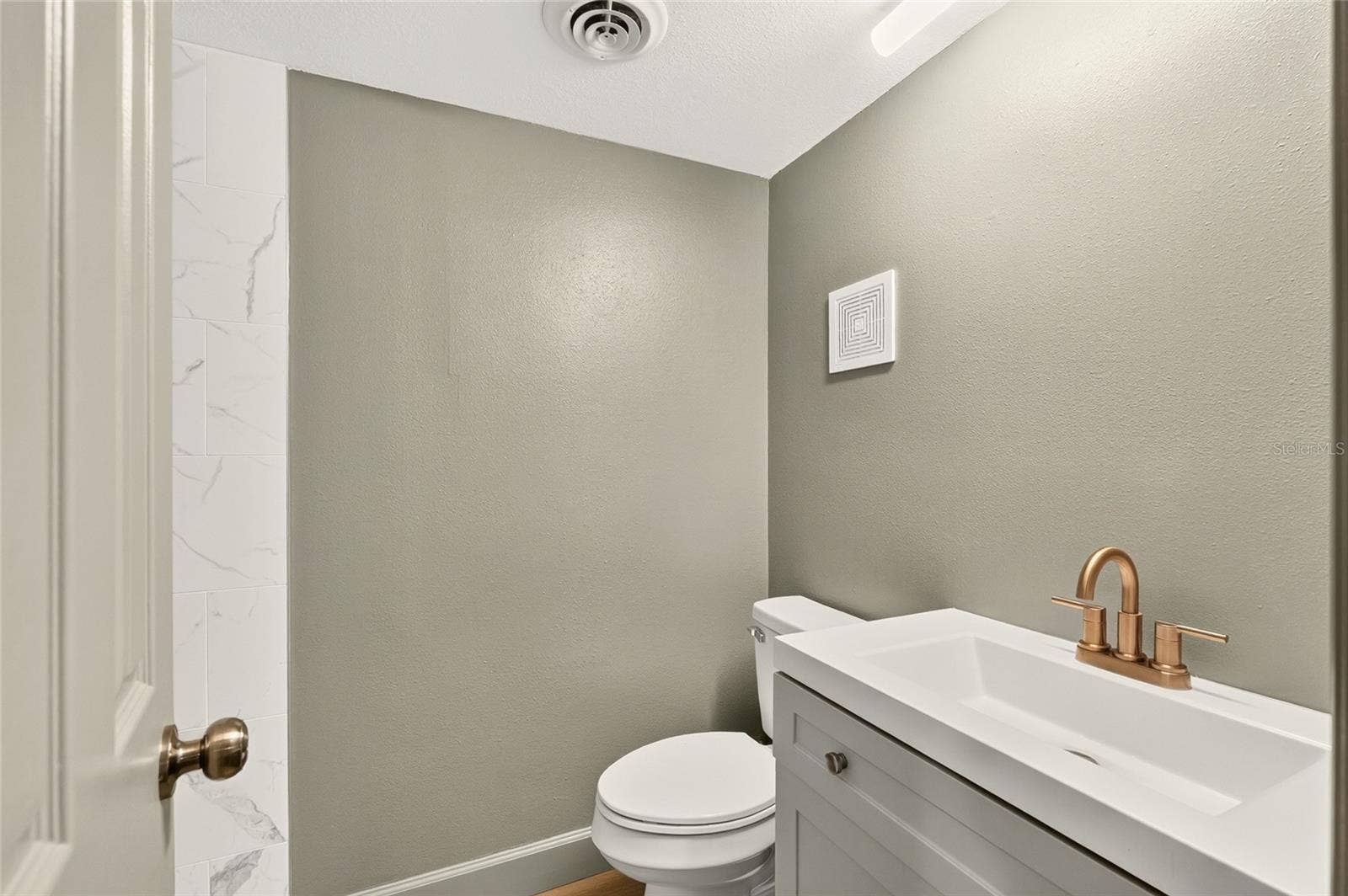 Downstairs Bathroom