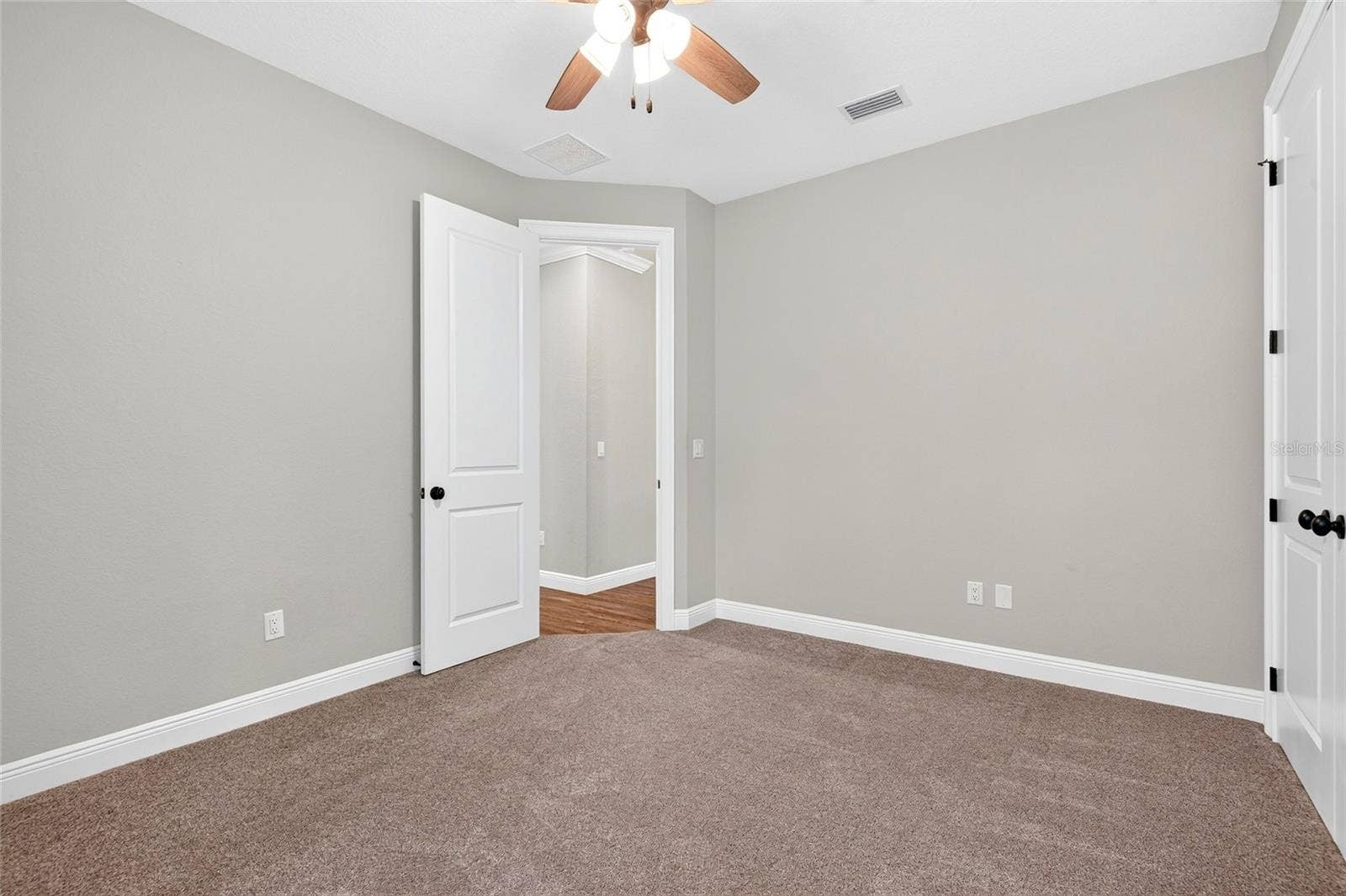 5982 SW 125TH COURT ROAD, Ocala, FL 34481 5982 SW 125TH COURT ROAD, Ocala, FL 34481