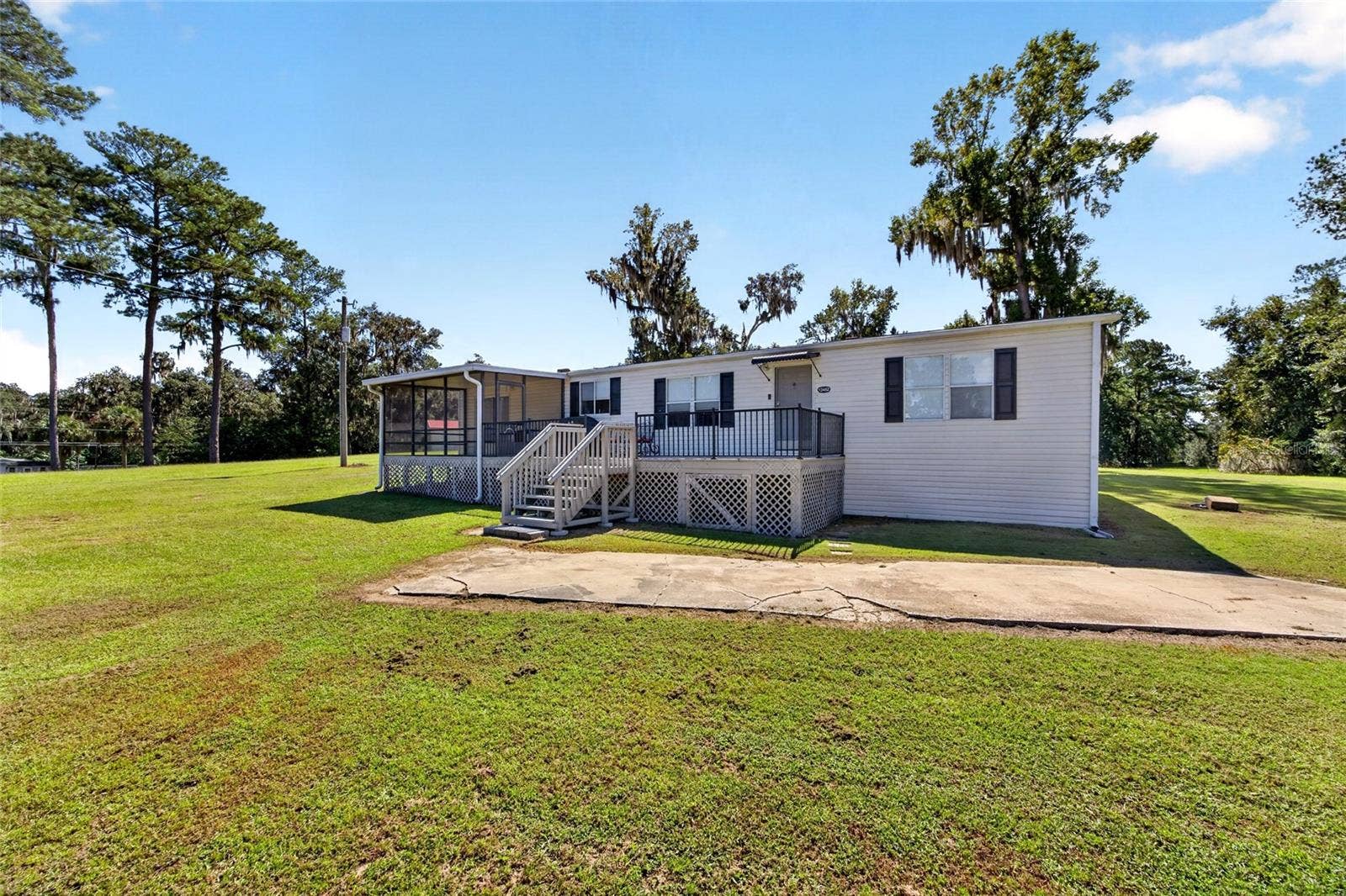 12426 SE 55TH AVENUE ROAD, Belleview, FL 34420