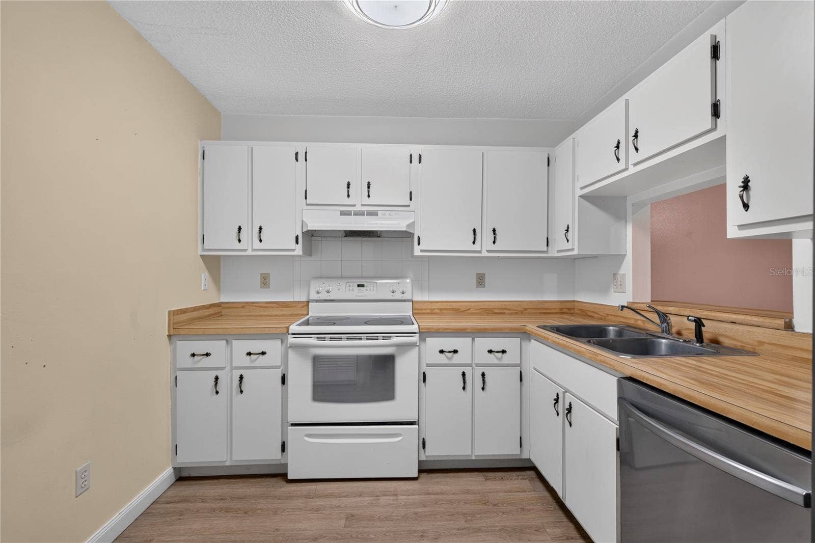 2701 NE 10TH STREET, #603, Ocala, FL 34470 2701 NE 10TH STREET, #603, Ocala, FL 34470