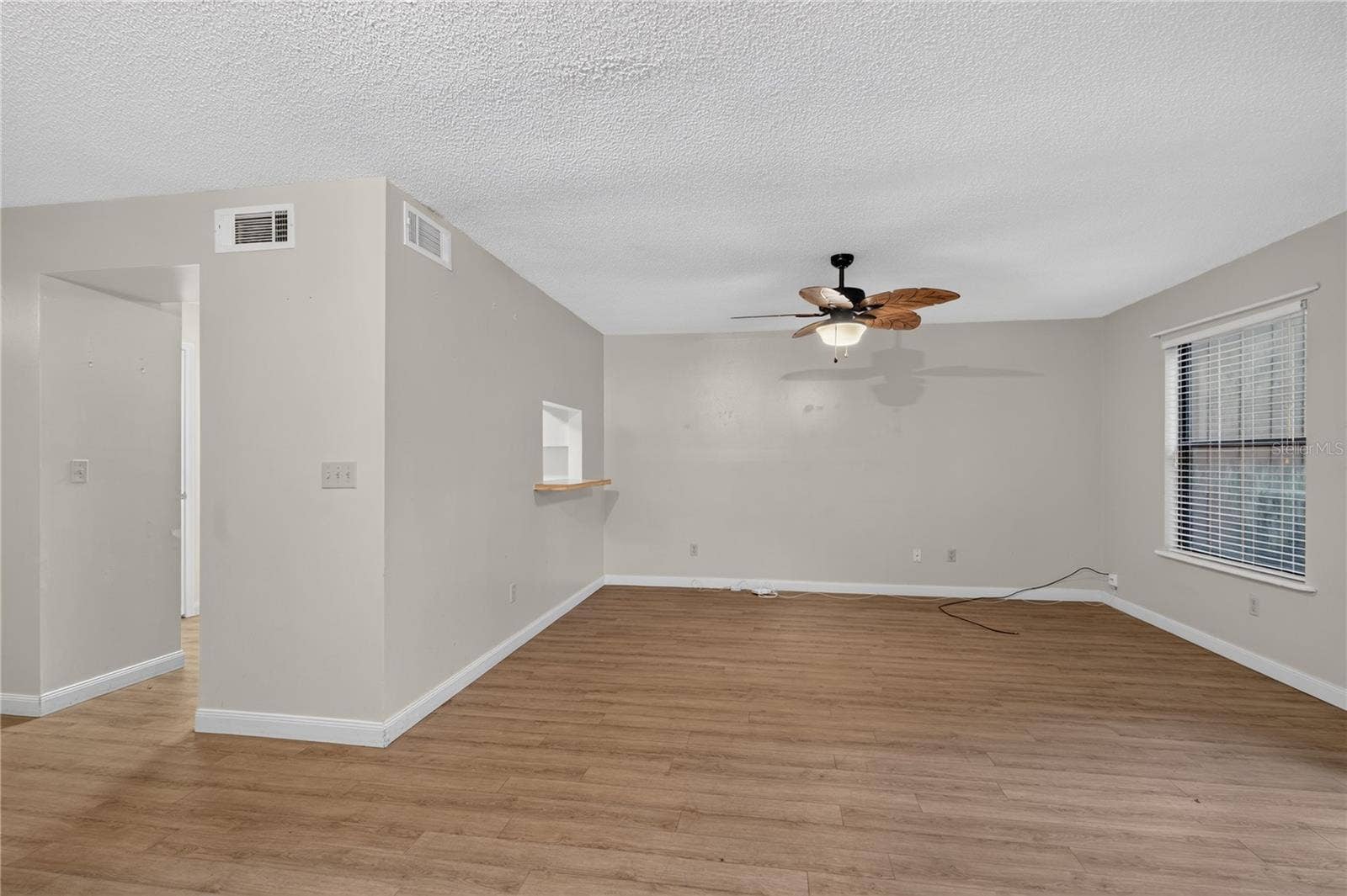 2701 NE 10TH STREET, #603, Ocala, FL 34470 Living