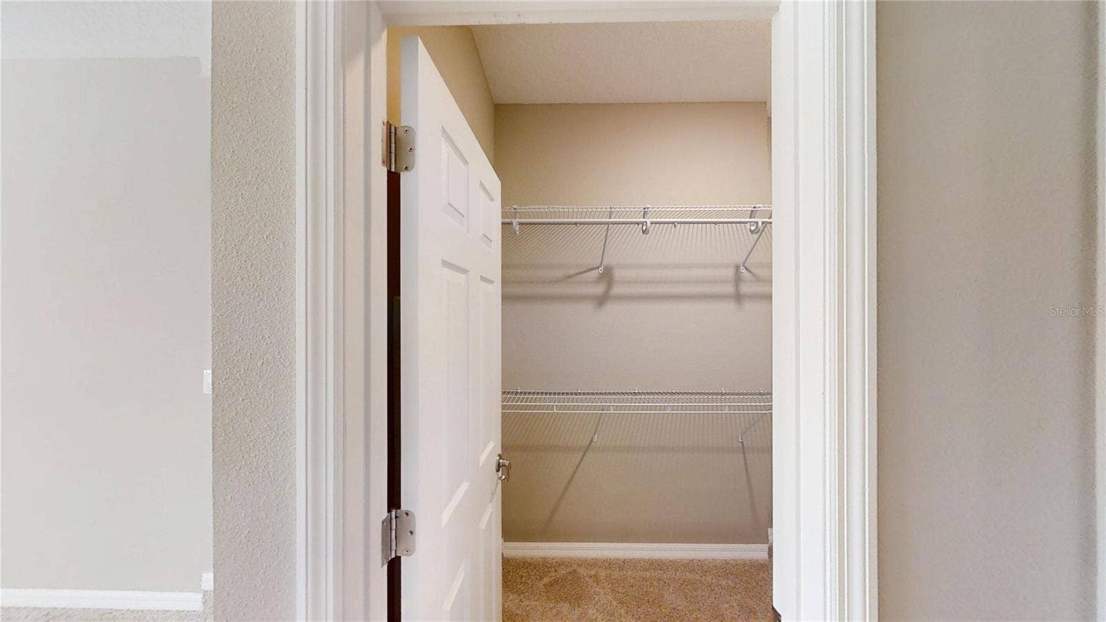 9818 SW 99TH LOOP, Ocala, FL 34481 1ST WALK-IN