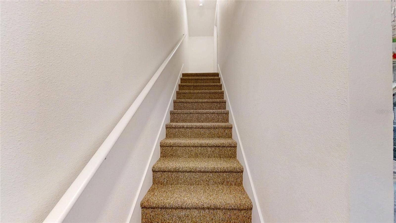 9818 SW 99TH LOOP, Ocala, FL 34481 STEPS TO BONUS ROOM ABOVE GARAGE