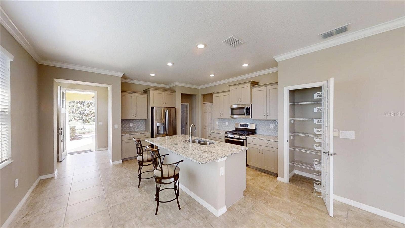 9818 SW 99TH LOOP, Ocala, FL 34481 KITCHEN