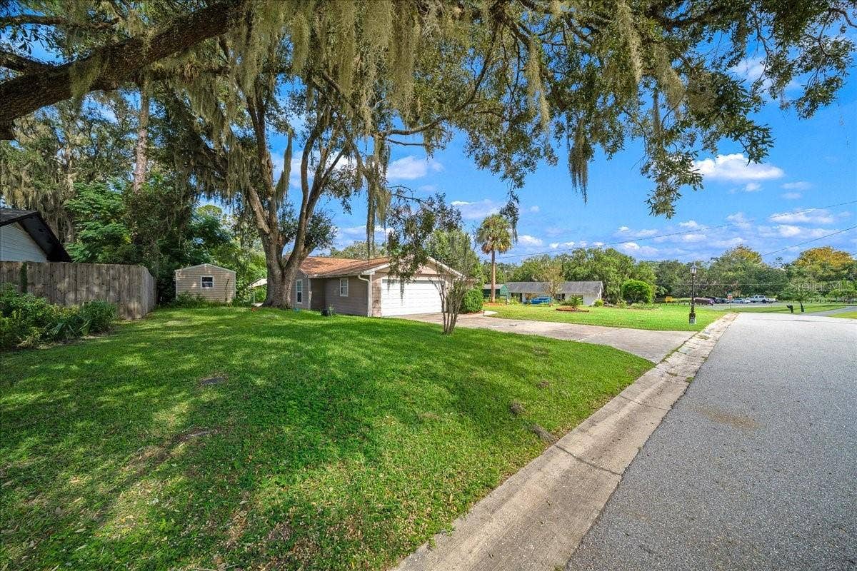 1335 SE 18TH STREET, Ocala, FL 34471 1335 SE 18TH STREET, Ocala, FL 34471