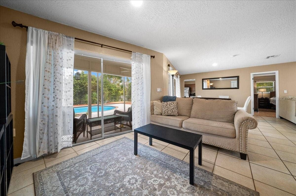 1335 SE 18TH STREET, Ocala, FL 34471 1335 SE 18TH STREET, Ocala, FL 34471