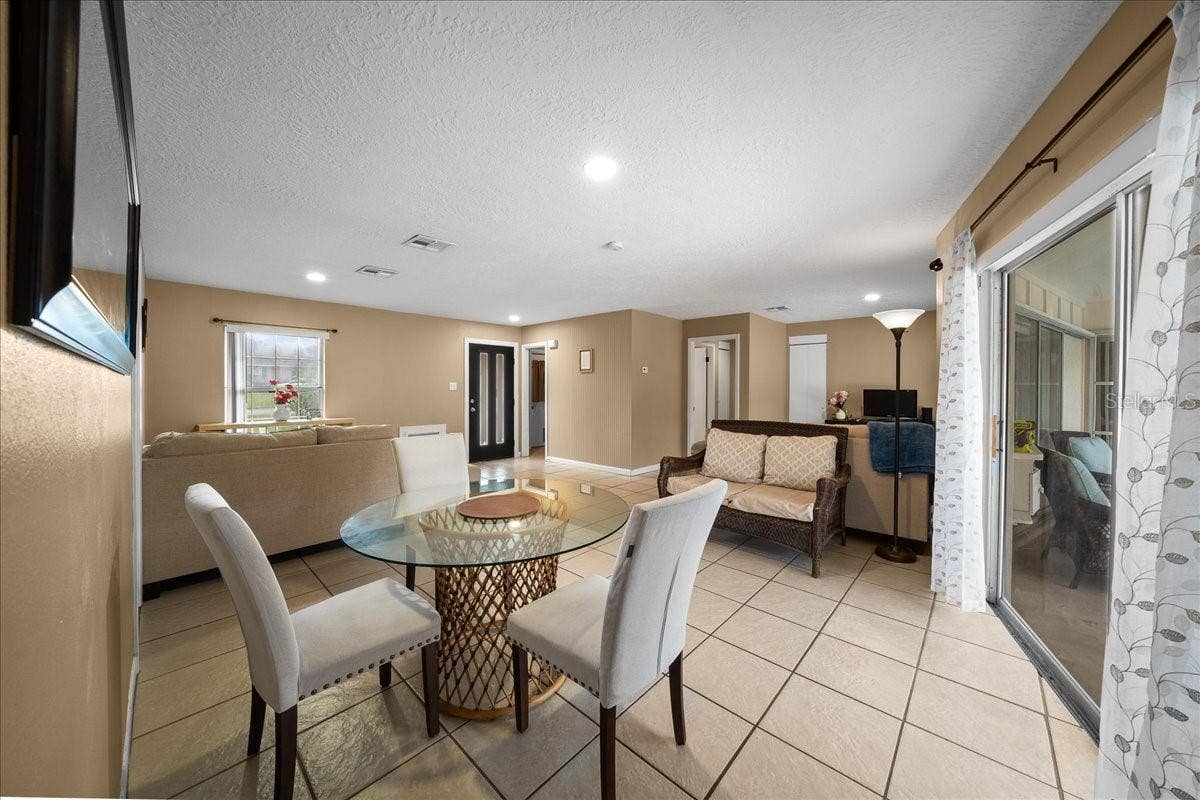 1335 SE 18TH STREET, Ocala, FL 34471 1335 SE 18TH STREET, Ocala, FL 34471